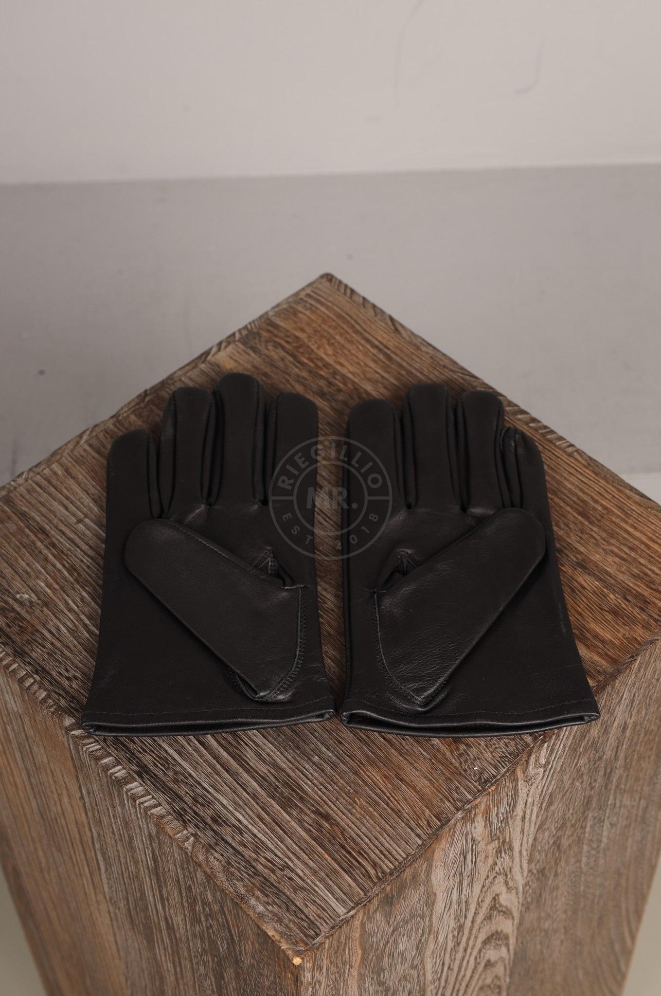 #182 Cowhide Leather Gloves at MR. Riegillio