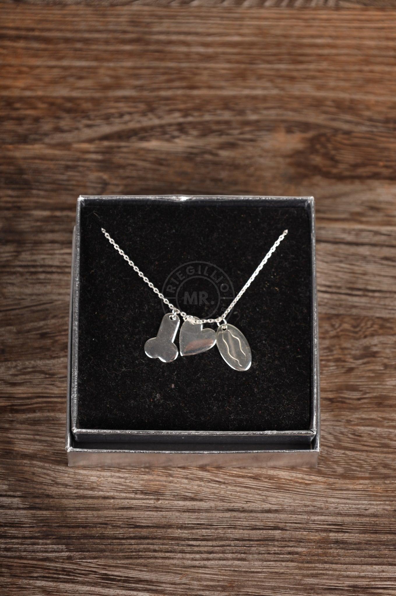 #300 Metal Neckless at MR. Riegillio