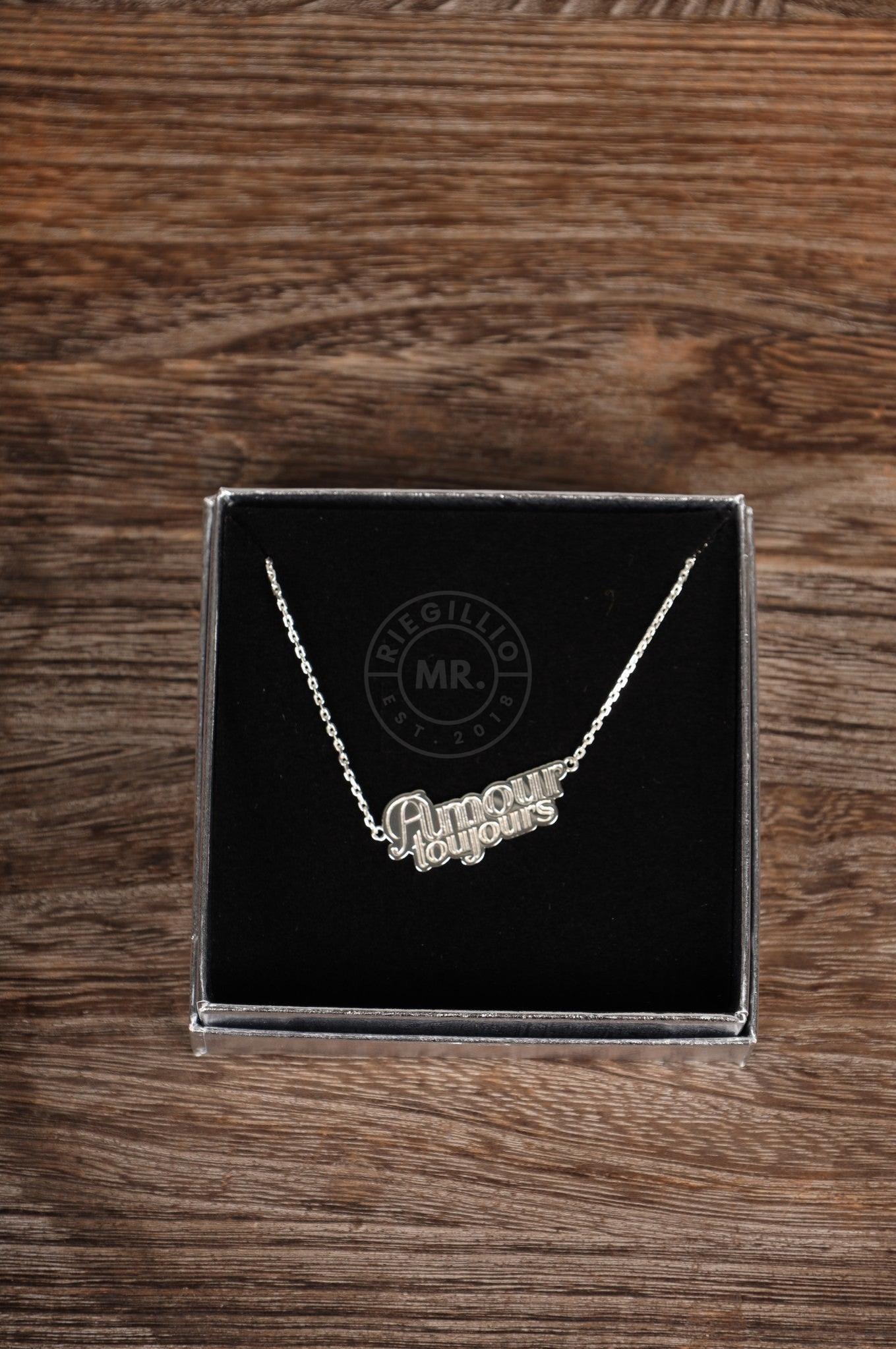 #301 Metal Neckless at MR. Riegillio