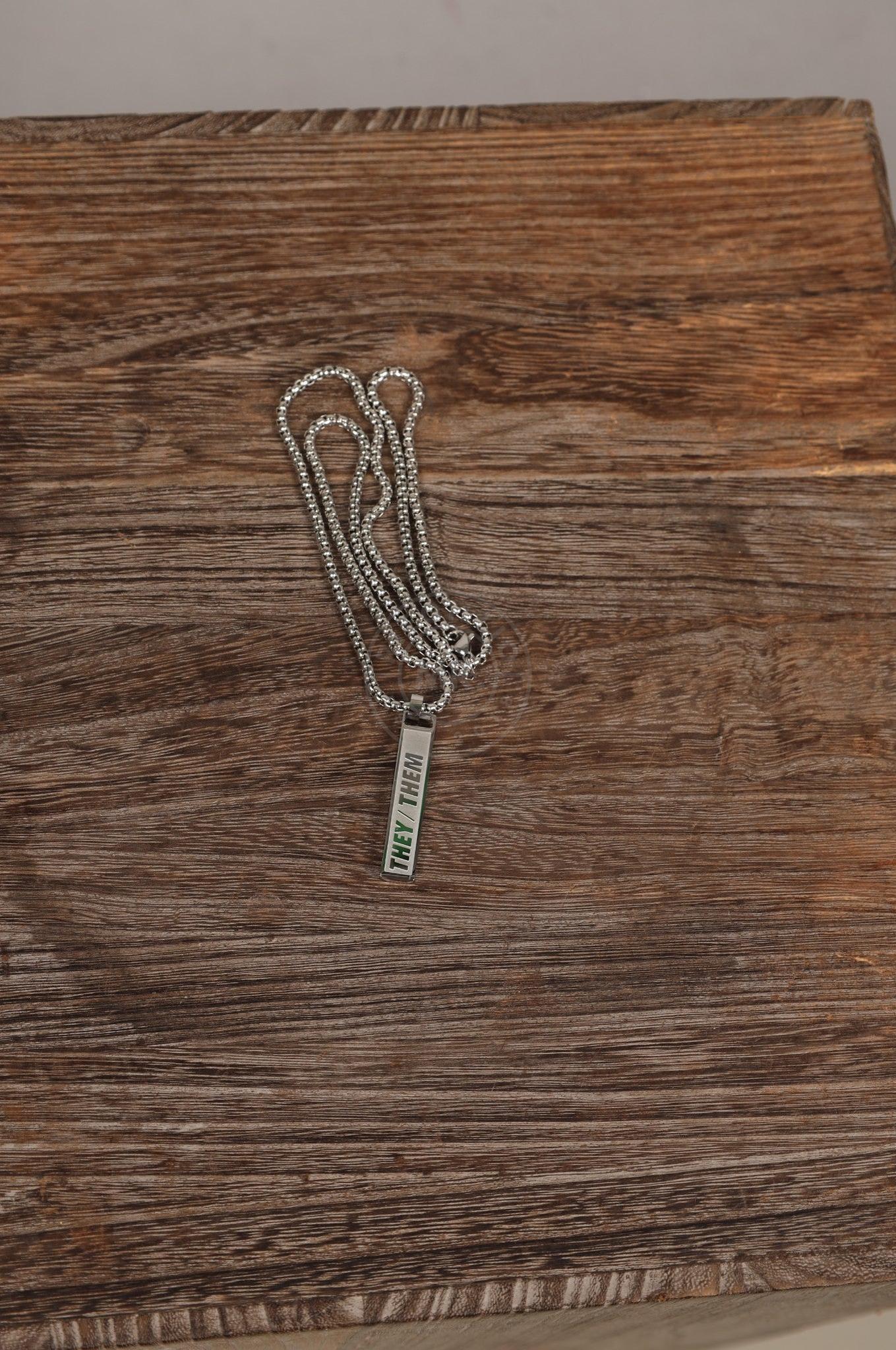 #344 Metal Neckless at MR. Riegillio