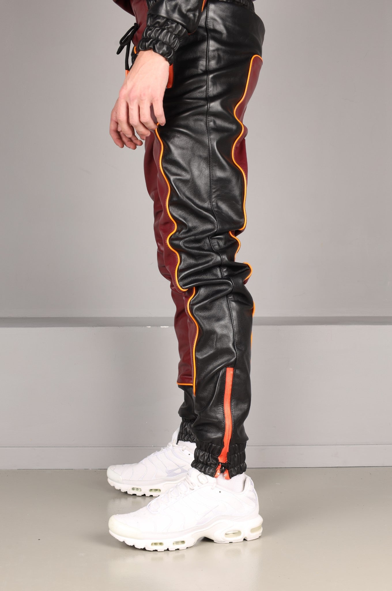 Leder-Trainingshose - Weinrot/Schwarz