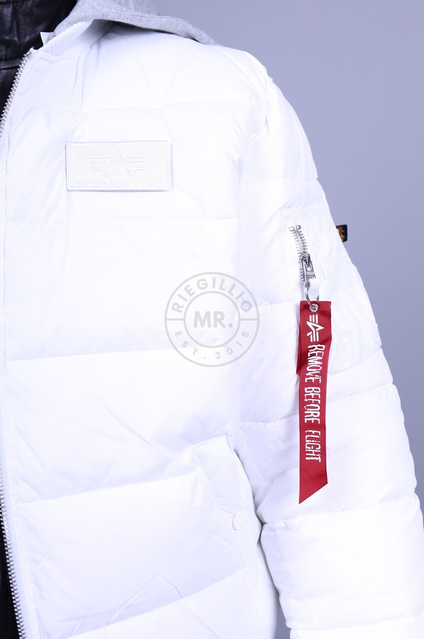 Alpha Industries MA-1 ZH Back Print Puffer FD - White