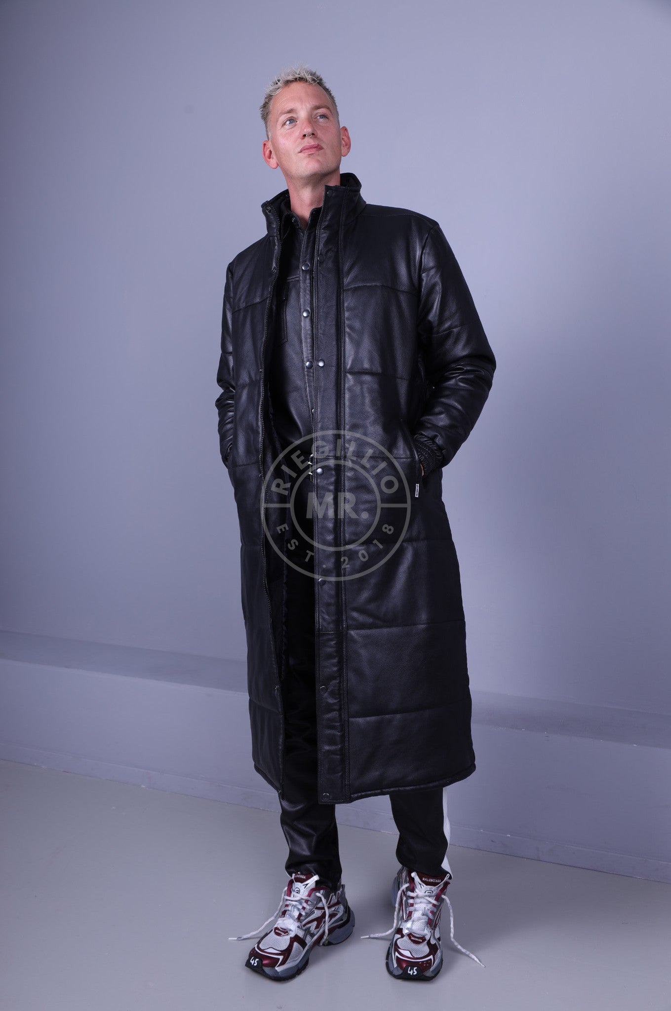 Black Leather Long Winterjacket at MR. Riegillio