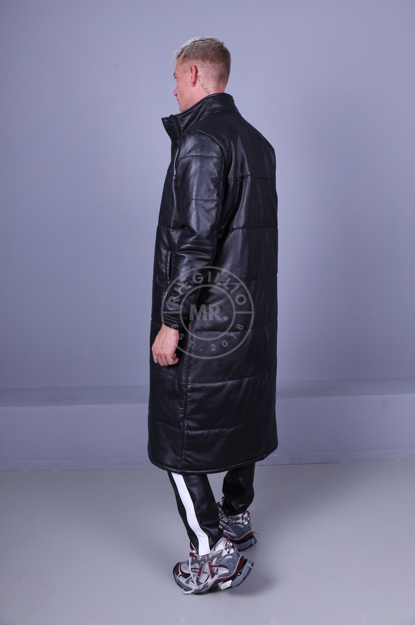 Black Leather Long Winterjacket at MR. Riegillio
