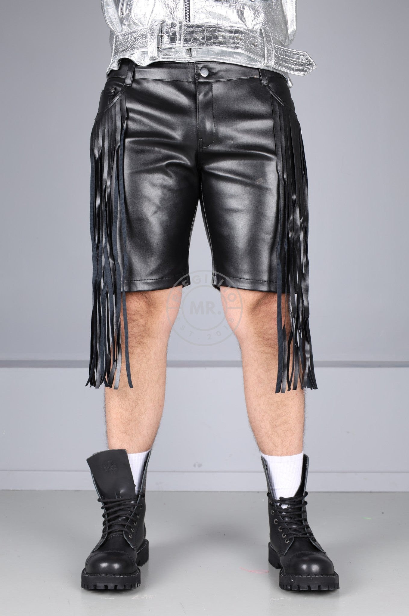 MR. Fringe Pocket Short - Black at MR. Riegillio