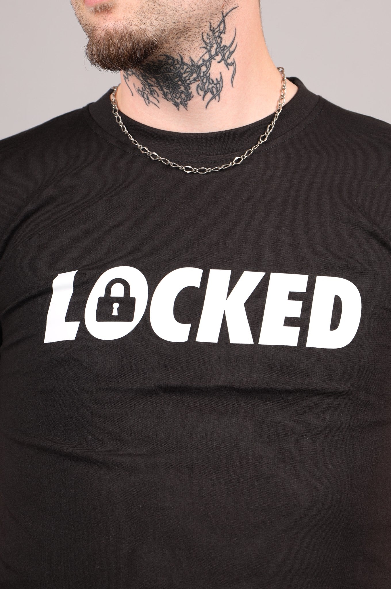 LOCKED - T-Shirt