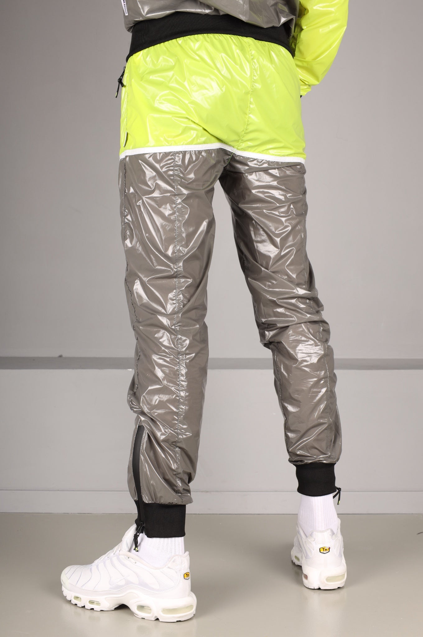 № 018 Tracksuit Pants