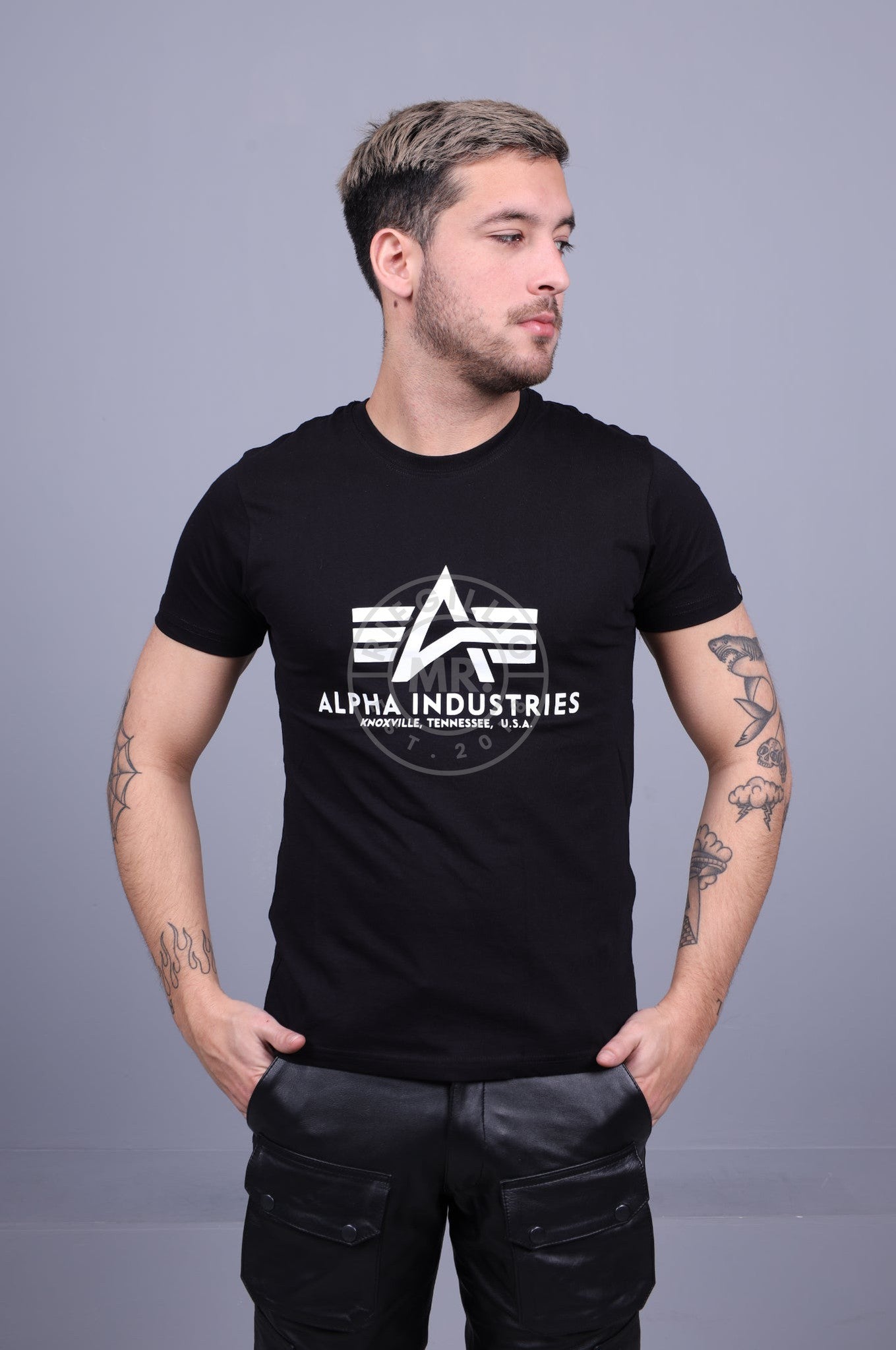 Alpha industries outlet t shirt