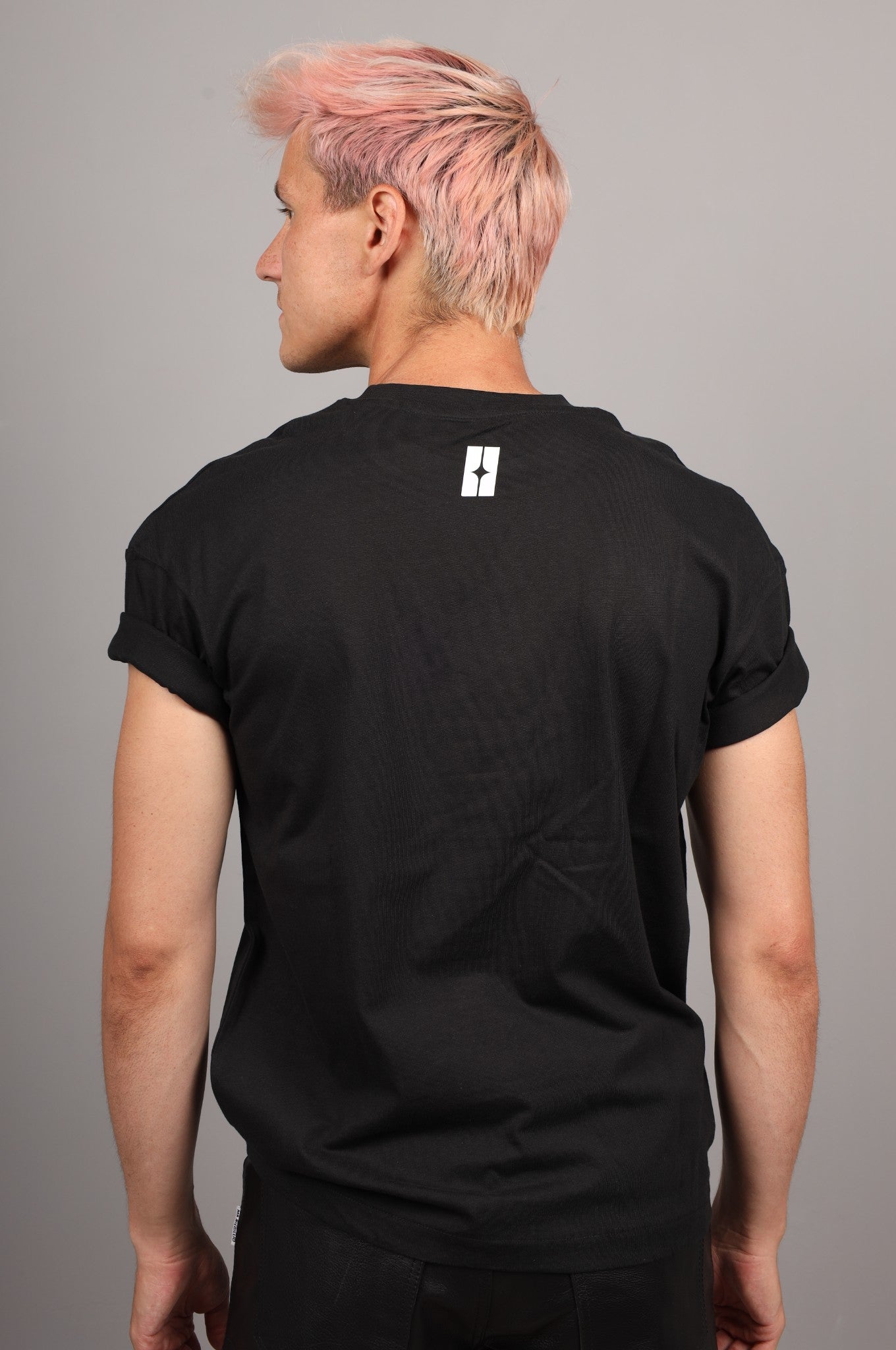 SNKRFTSH Logo T-shirt
