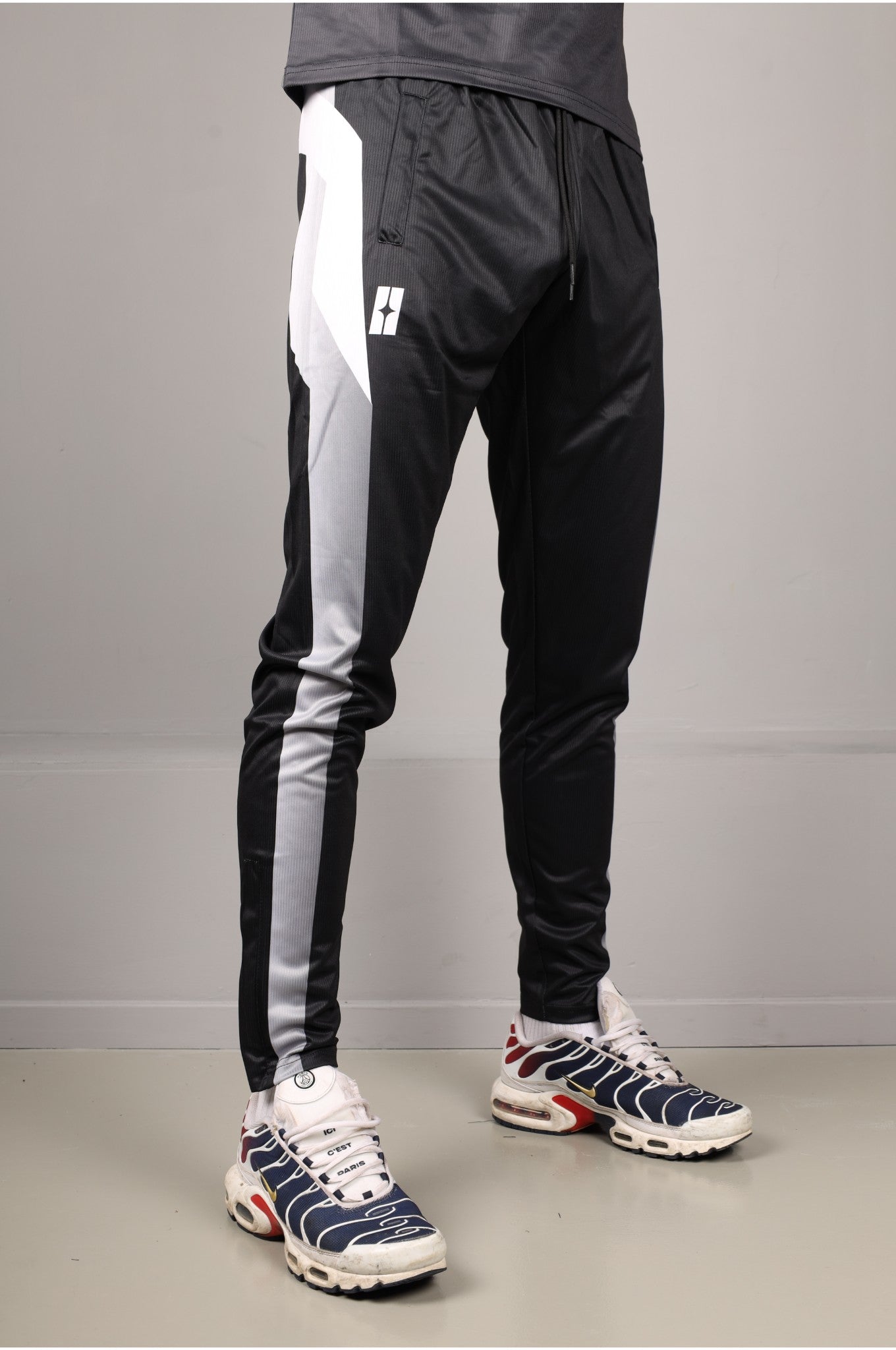 SNKRFTSH Sports Pants SF24/7 - Black