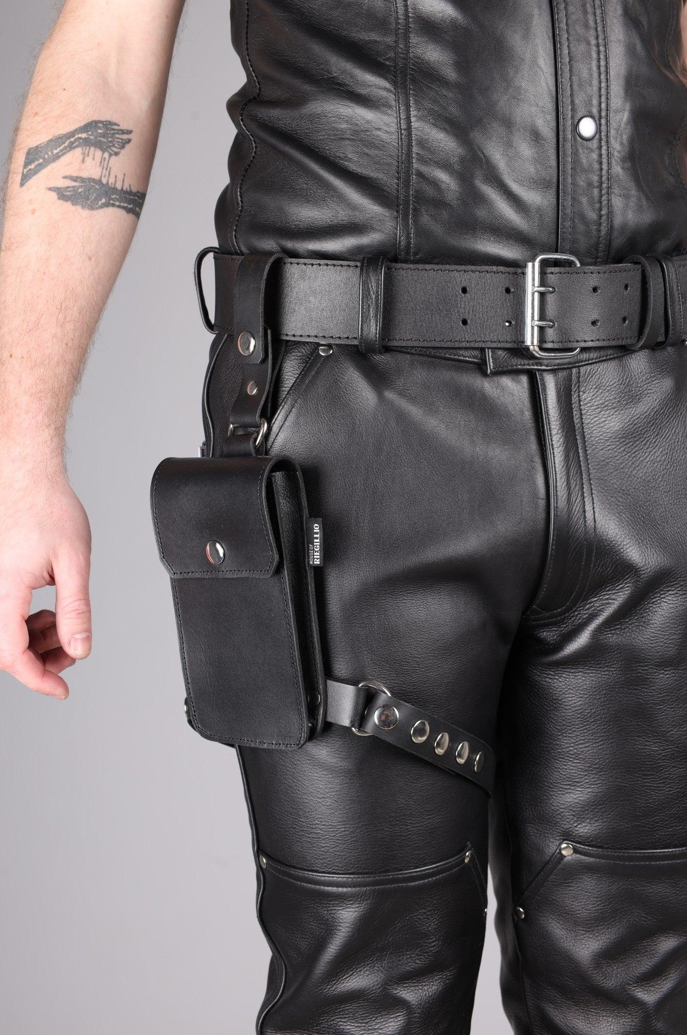 Black Leather Leg Pouch - One size at MR. Riegillio