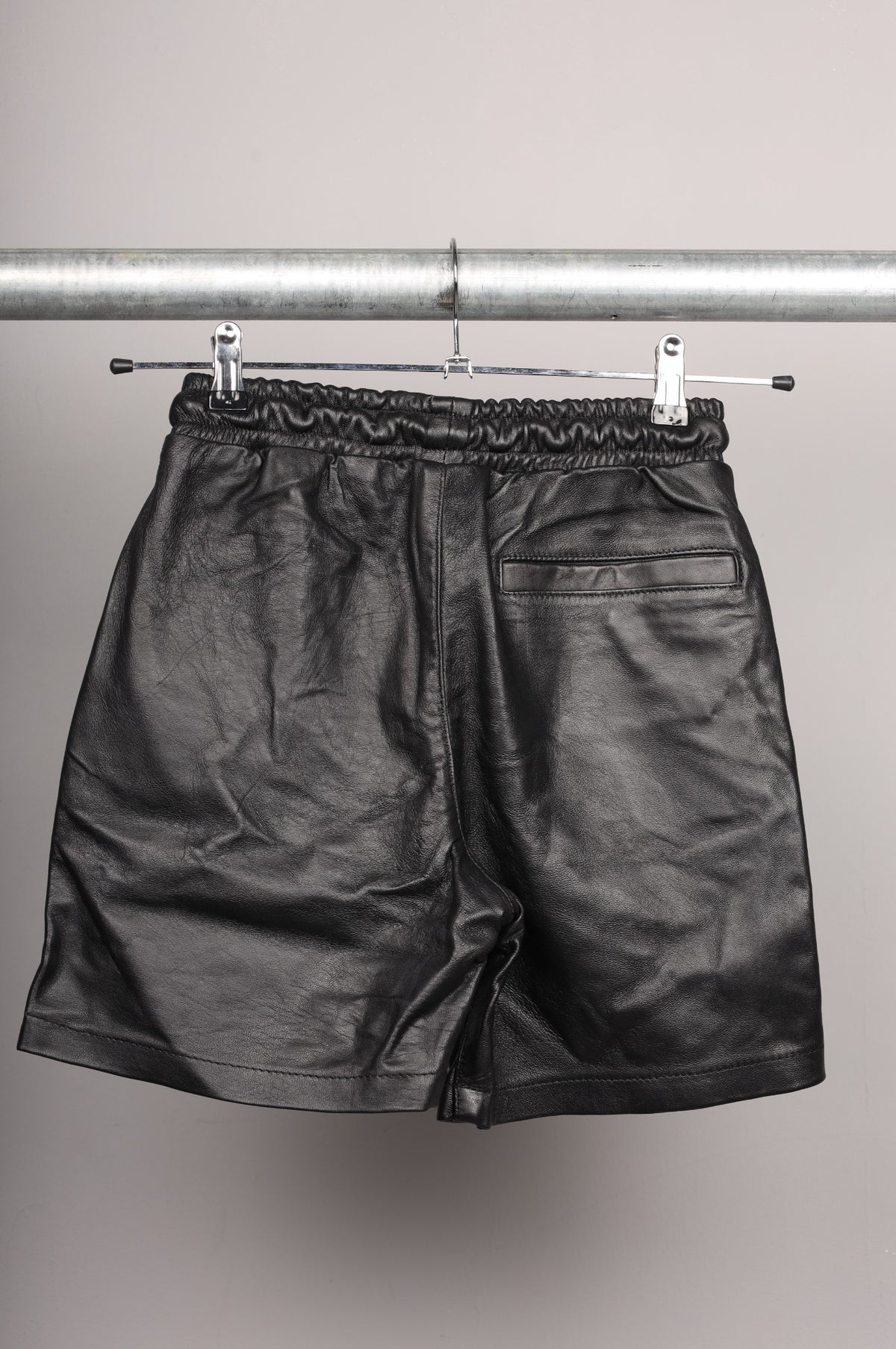 #286 Cowhide Leather Short