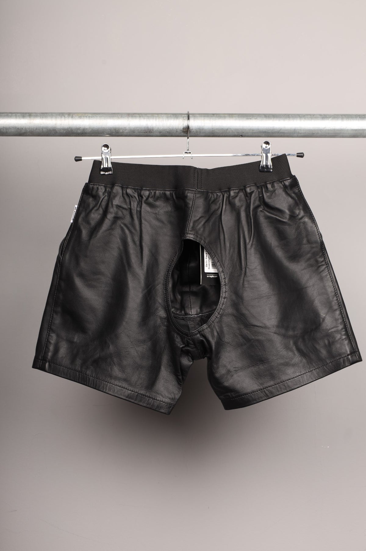 #339 Cowhide Leather Short