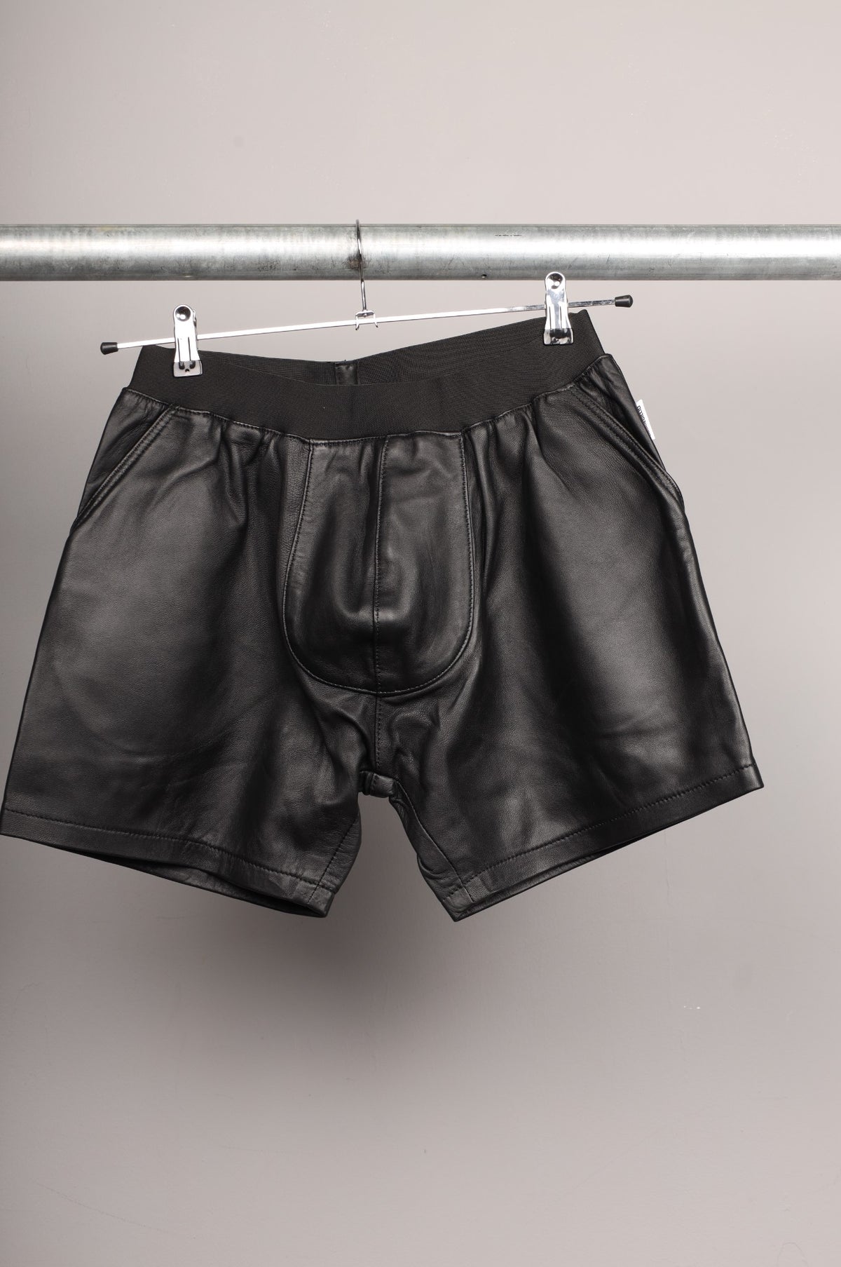 #339 Cowhide Leather Short
