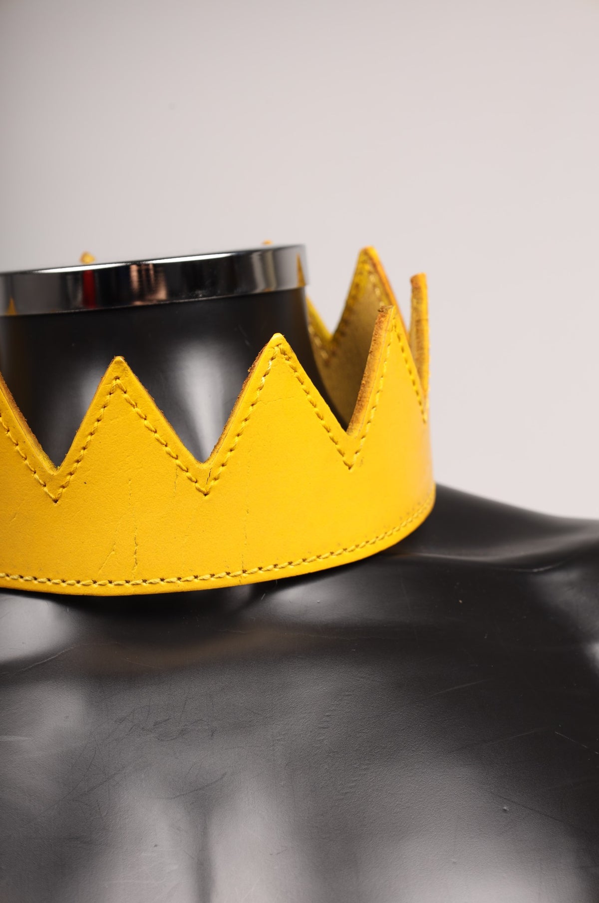 #392 Cowhide Leather Crown