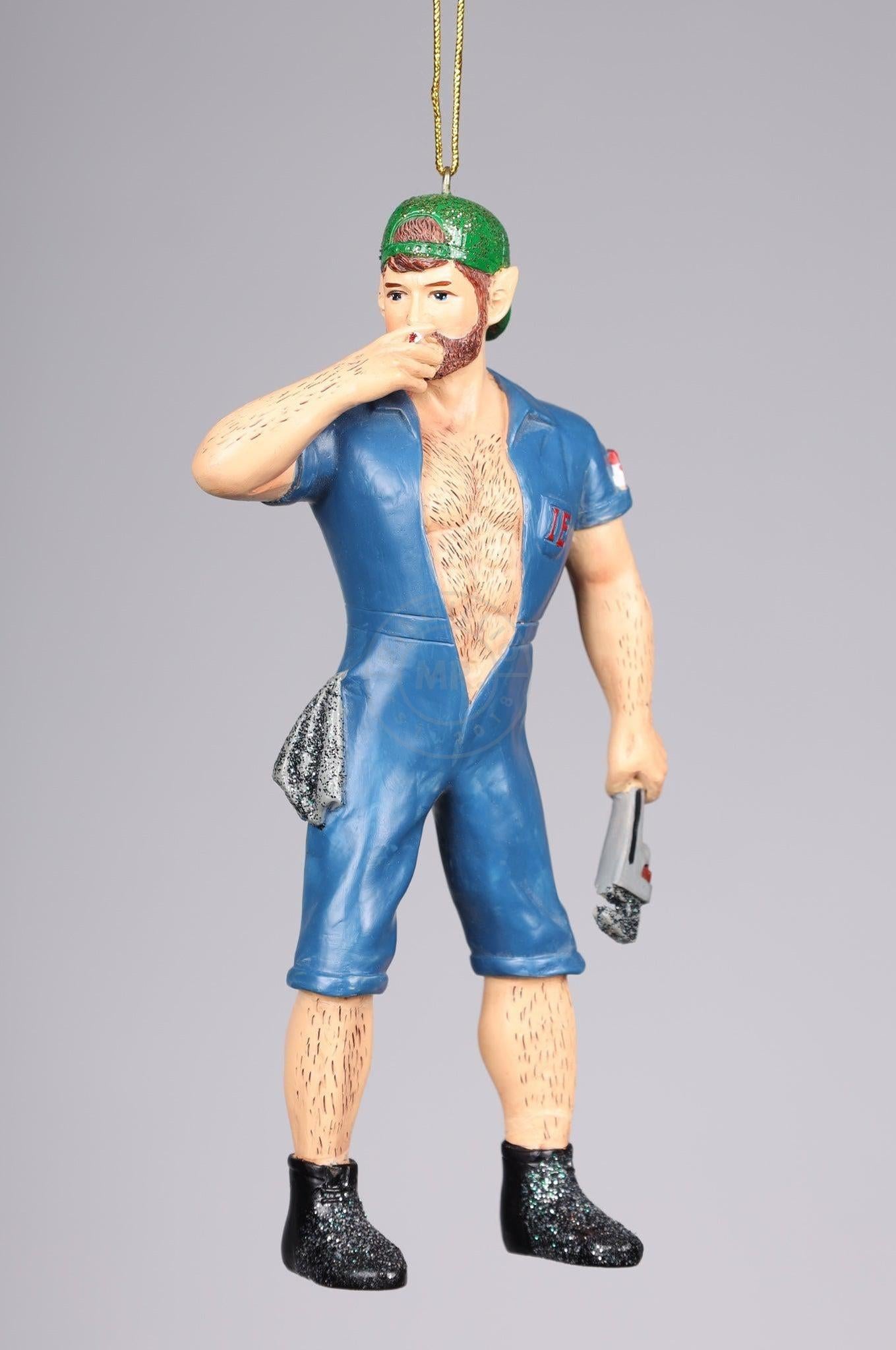 Inappropriate Elves - MIKE at MR. Riegillio