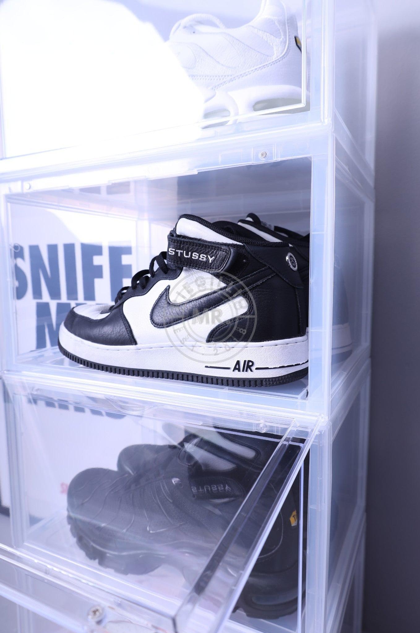 Sneaker Box Transparent at MR. Riegillio