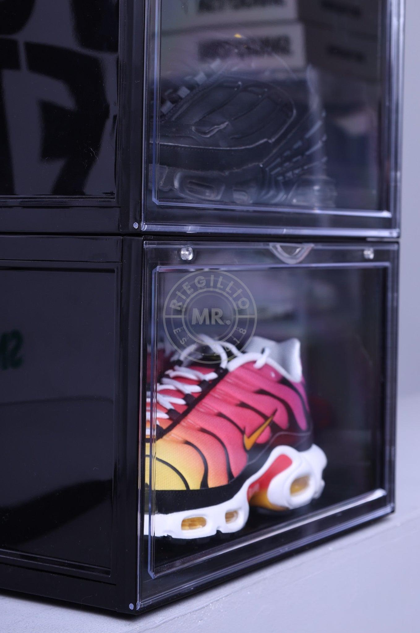 Sneaker Box Black at MR. Riegillio
