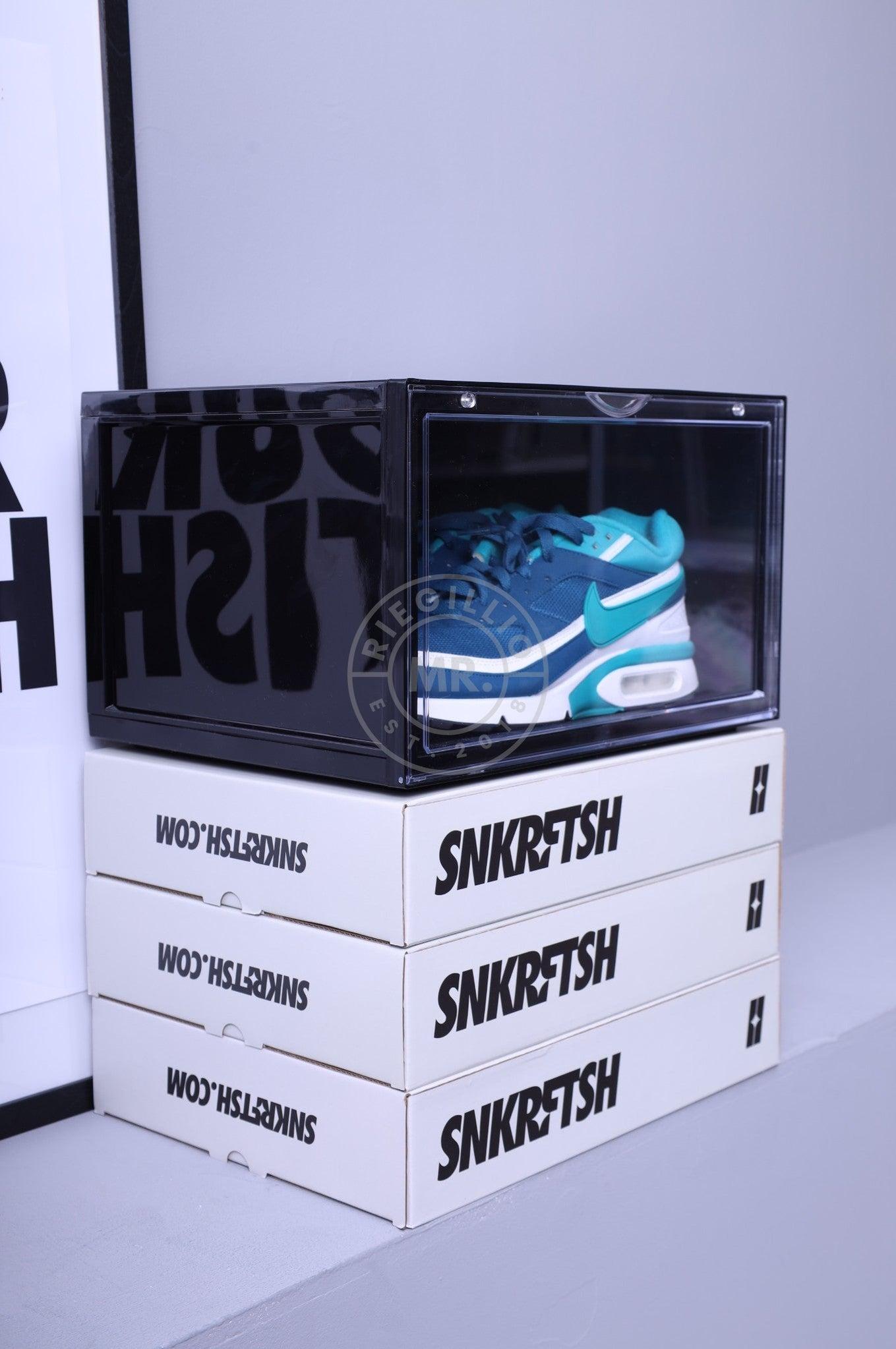 Sneaker Box Black at MR. Riegillio