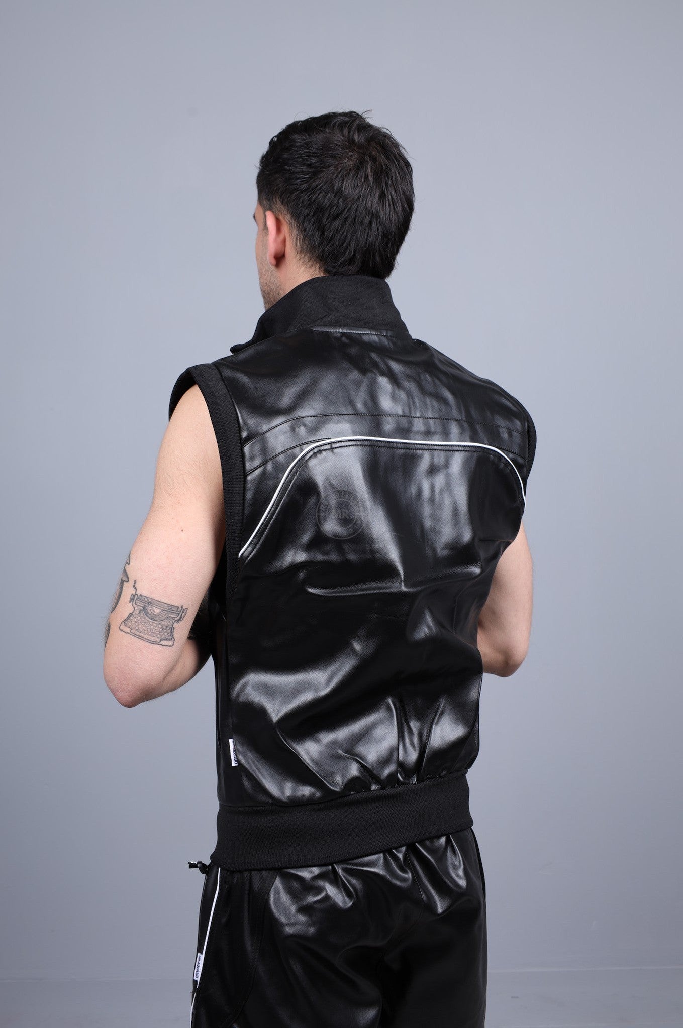 MR. 24 Tracksuit Sleeveless Jacket - Black at MR. Riegillio