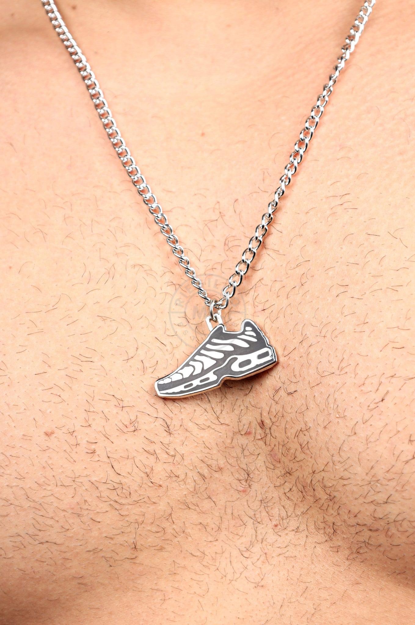 Master of the House Chain - TN at MR. Riegillio