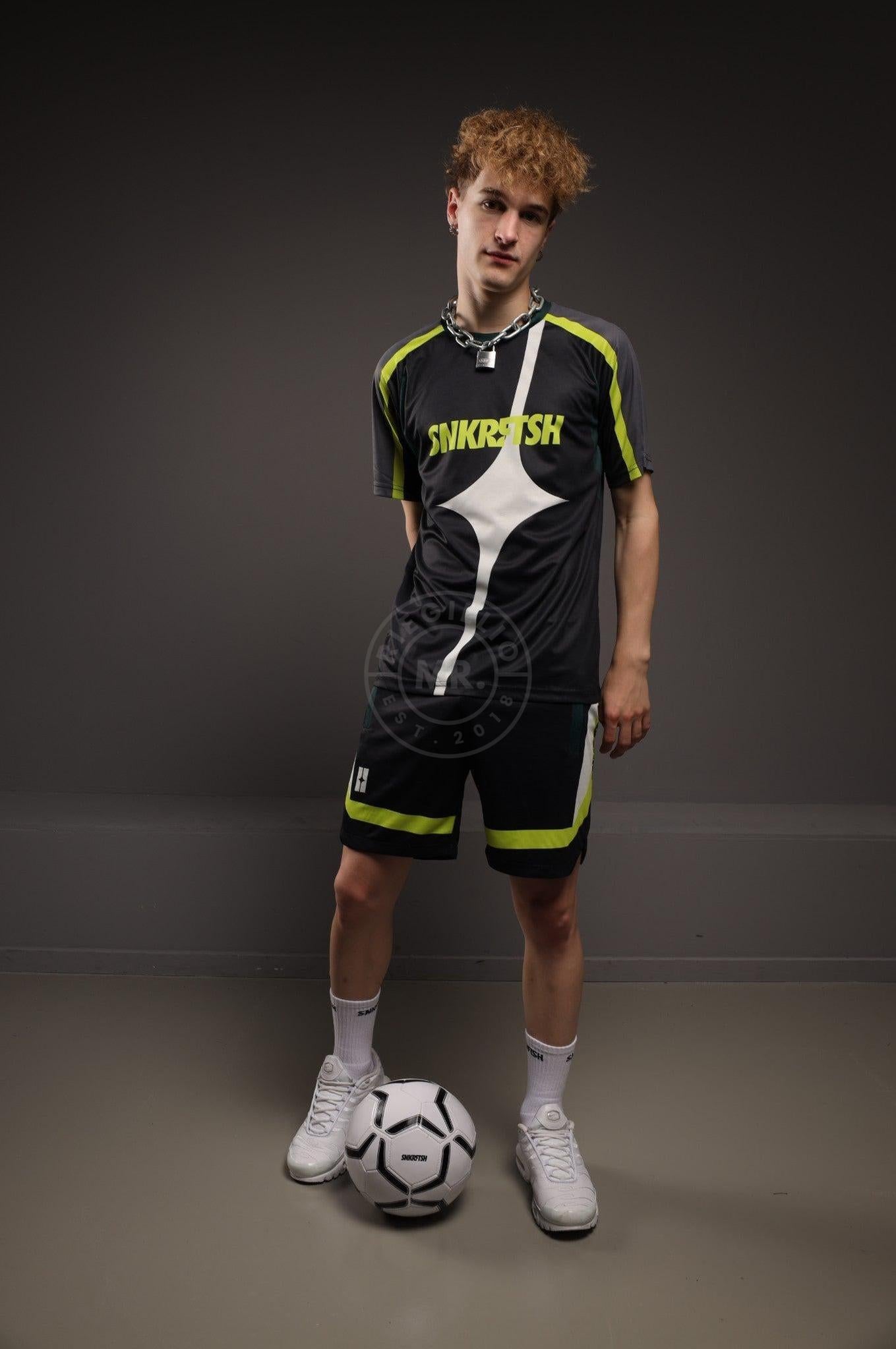 SNKRFTSH Sports T-Shirt SF24/7 - Green at MR. Riegillio