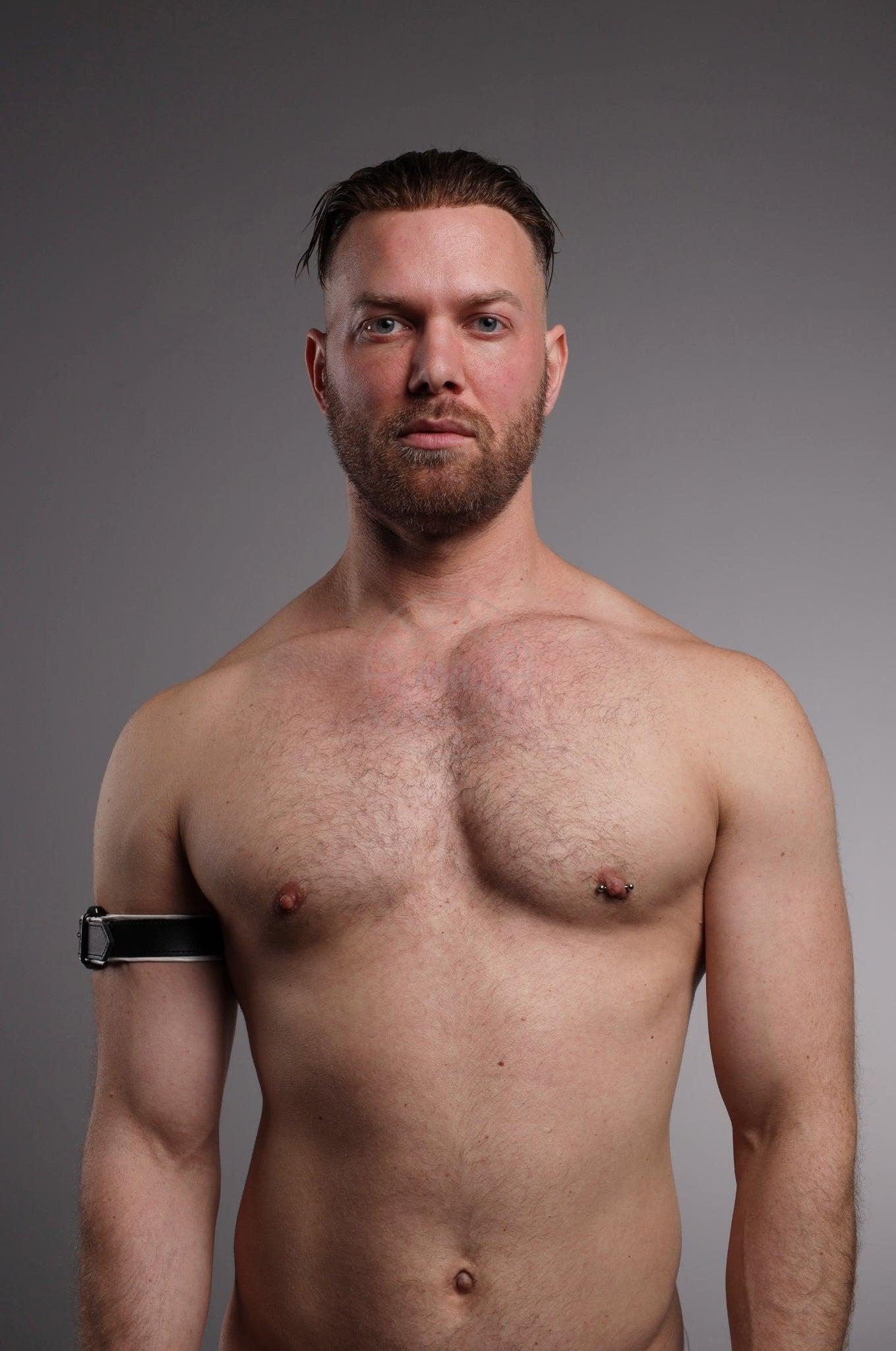 Black Leather Bicep Armband - Buckle - White at MR. Riegillio