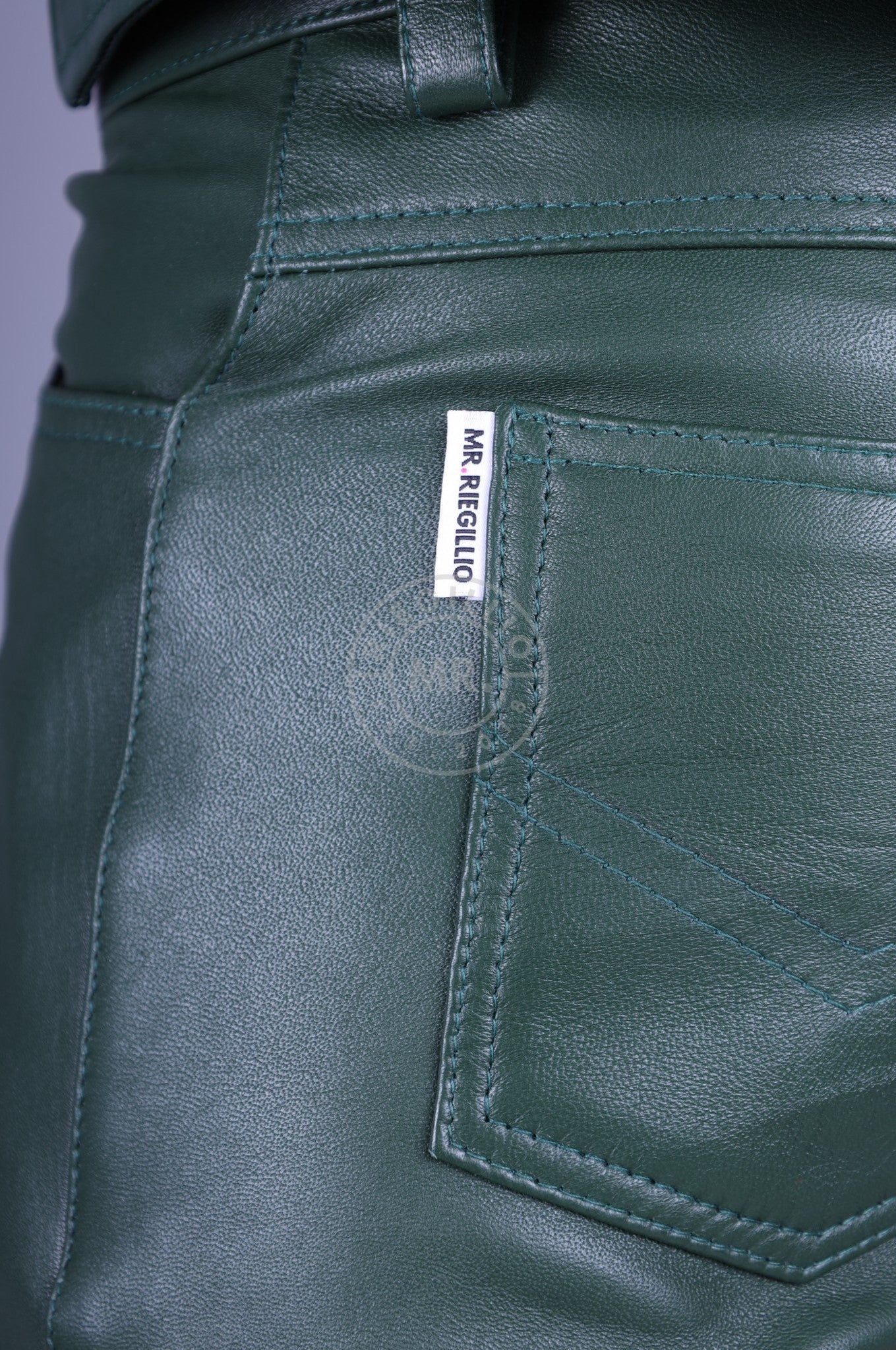 Leather 5 Pocket Short - Dark Green at MR. Riegillio