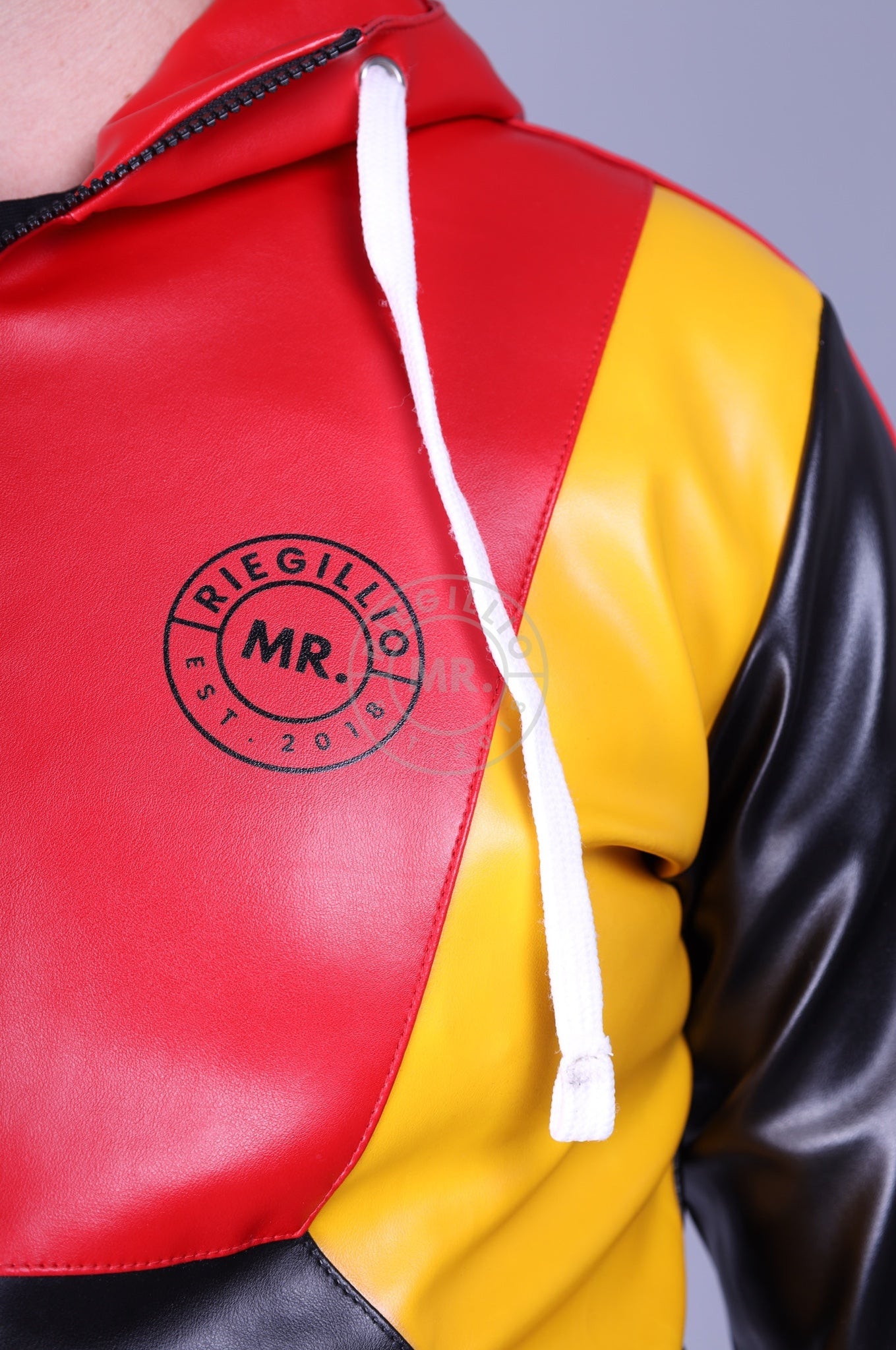 MR. Farbige Trainingsjacke