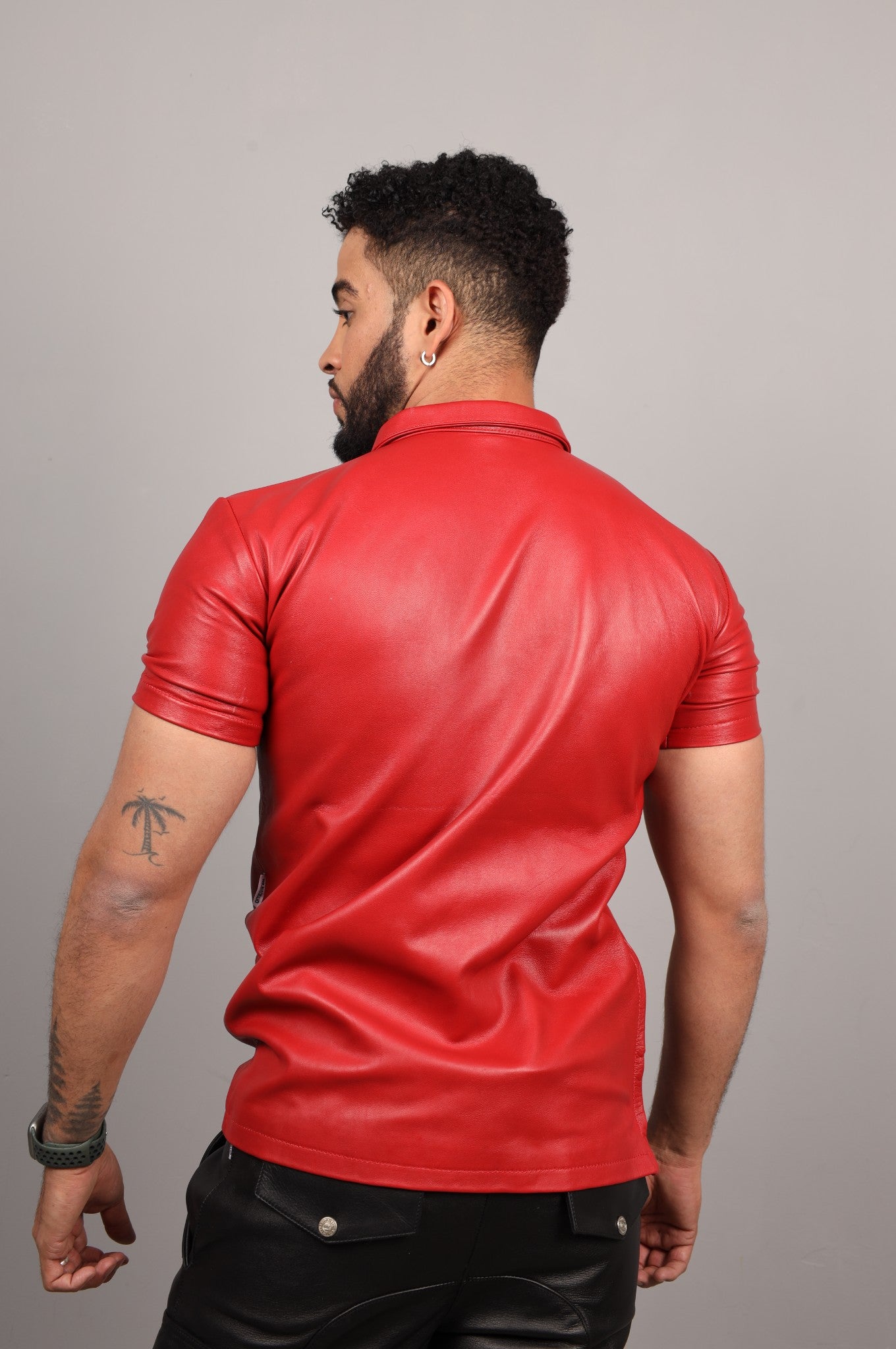 Rotes Lederpoloshirt