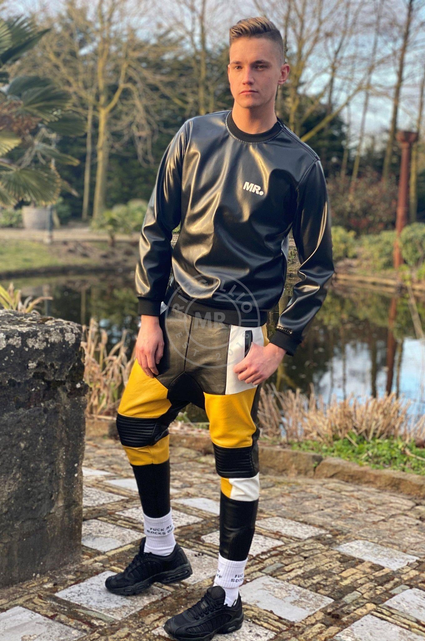 Leather Jogger Yellow at MR. Riegillio