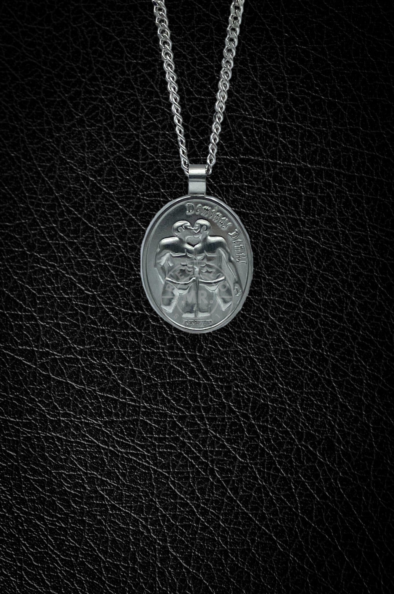 Master of the House Pendant Summer Love - Silver at MR. Riegillio