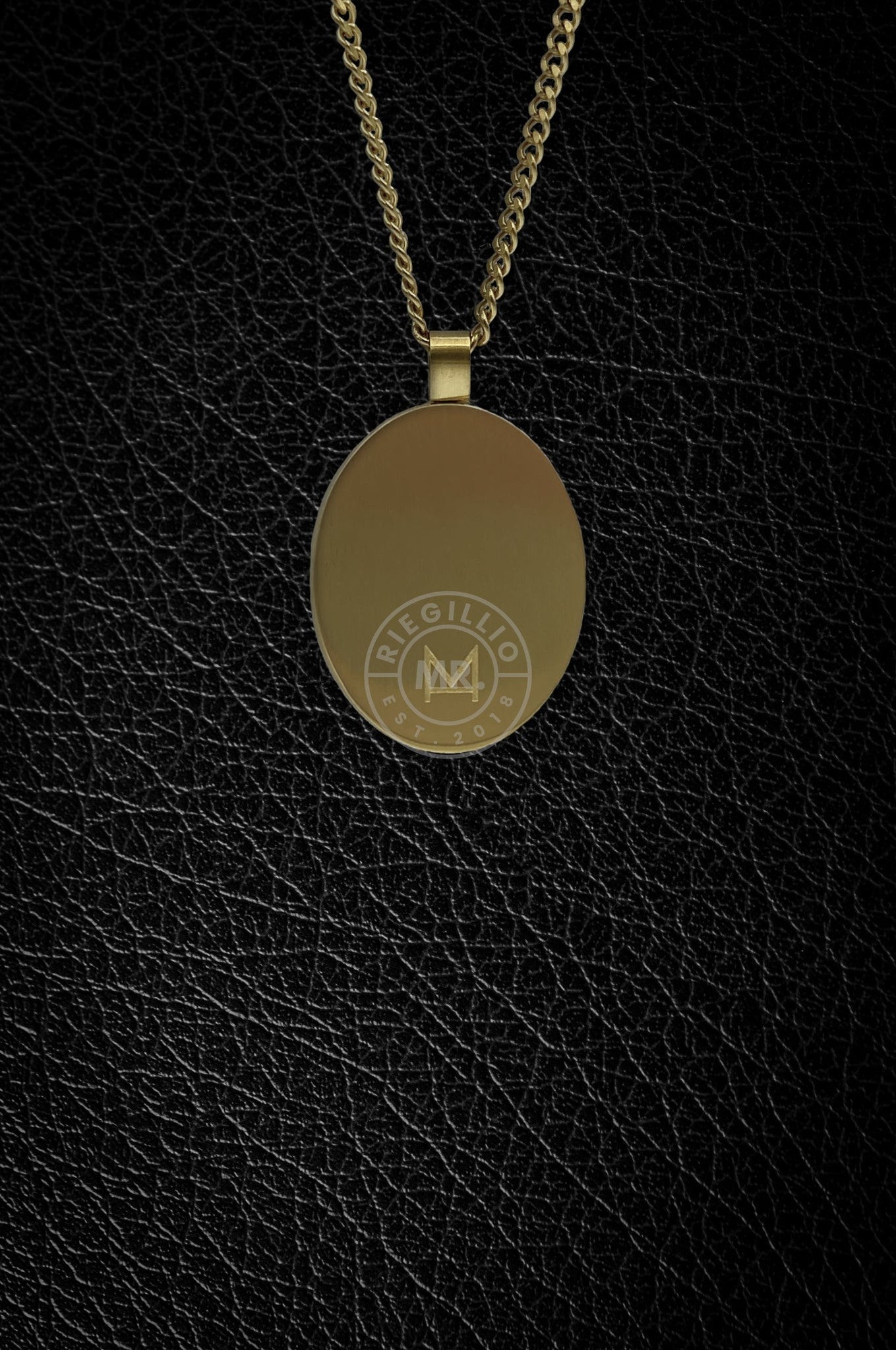 Master of the House Pendant Summer Love - Gold at MR. Riegillio