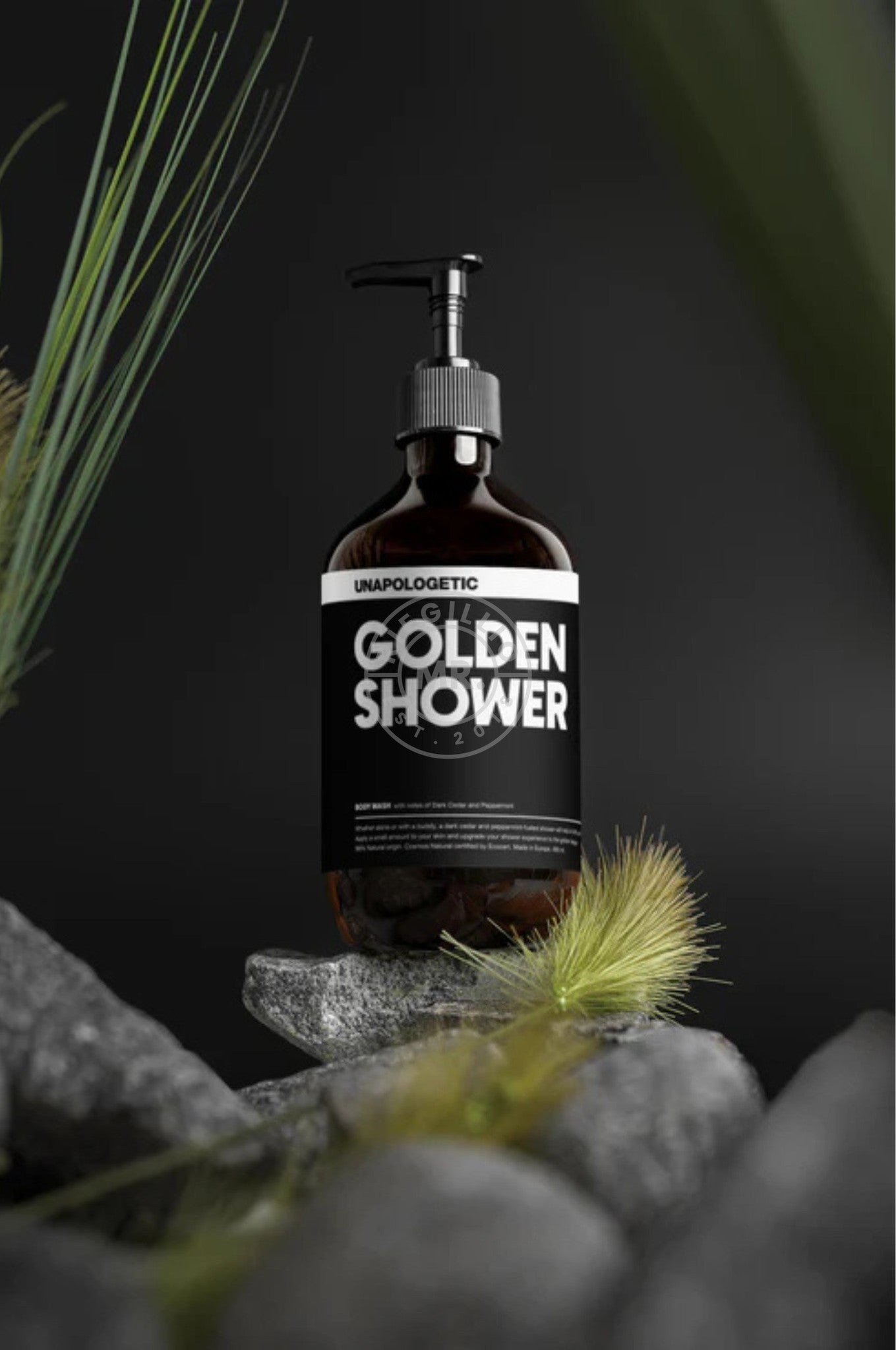 GOLDEN SHOWER - Dark Cedar & Peppermint Body Wash at MR. Riegillio