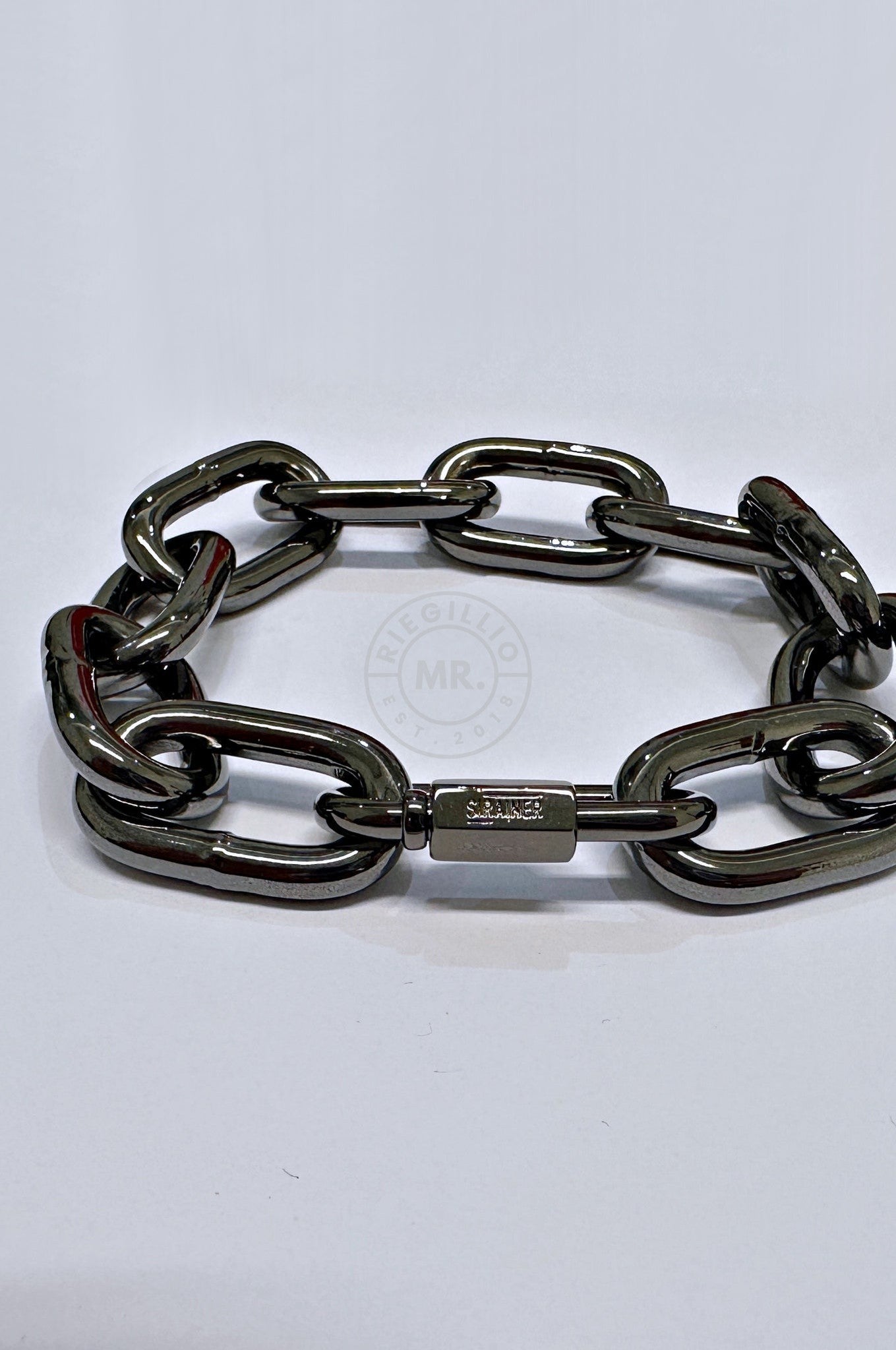 SIRAINER Chain Bracelet - Black at MR. Riegillio