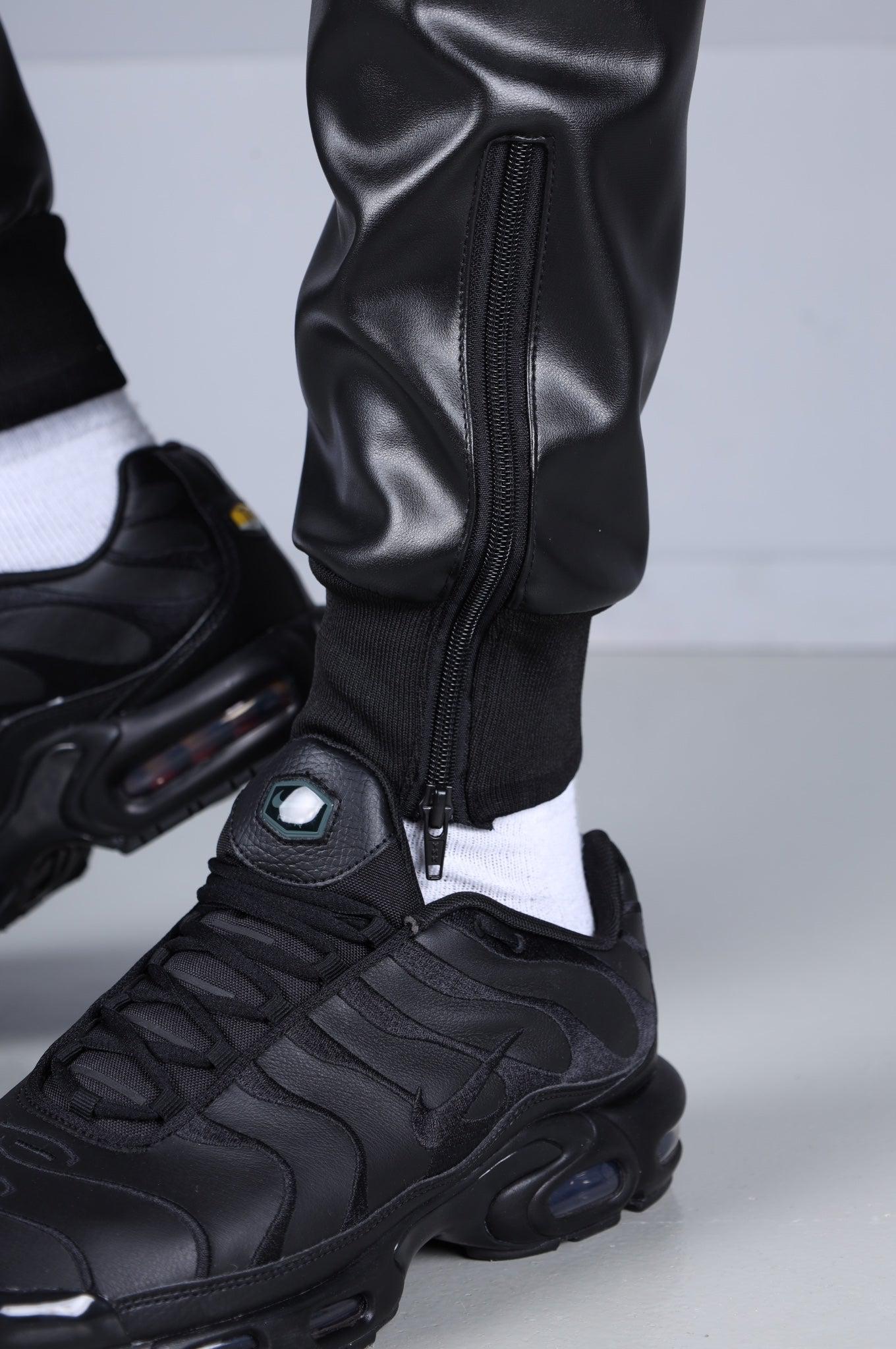 MR. 24 Tracksuit Pants - Black at MR. Riegillio