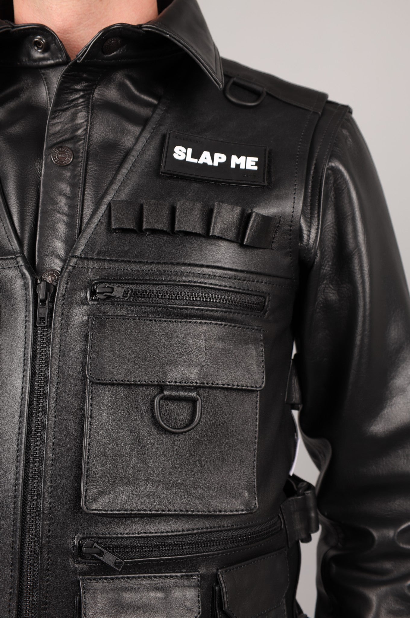 Schwarze Leder-Utility-Weste