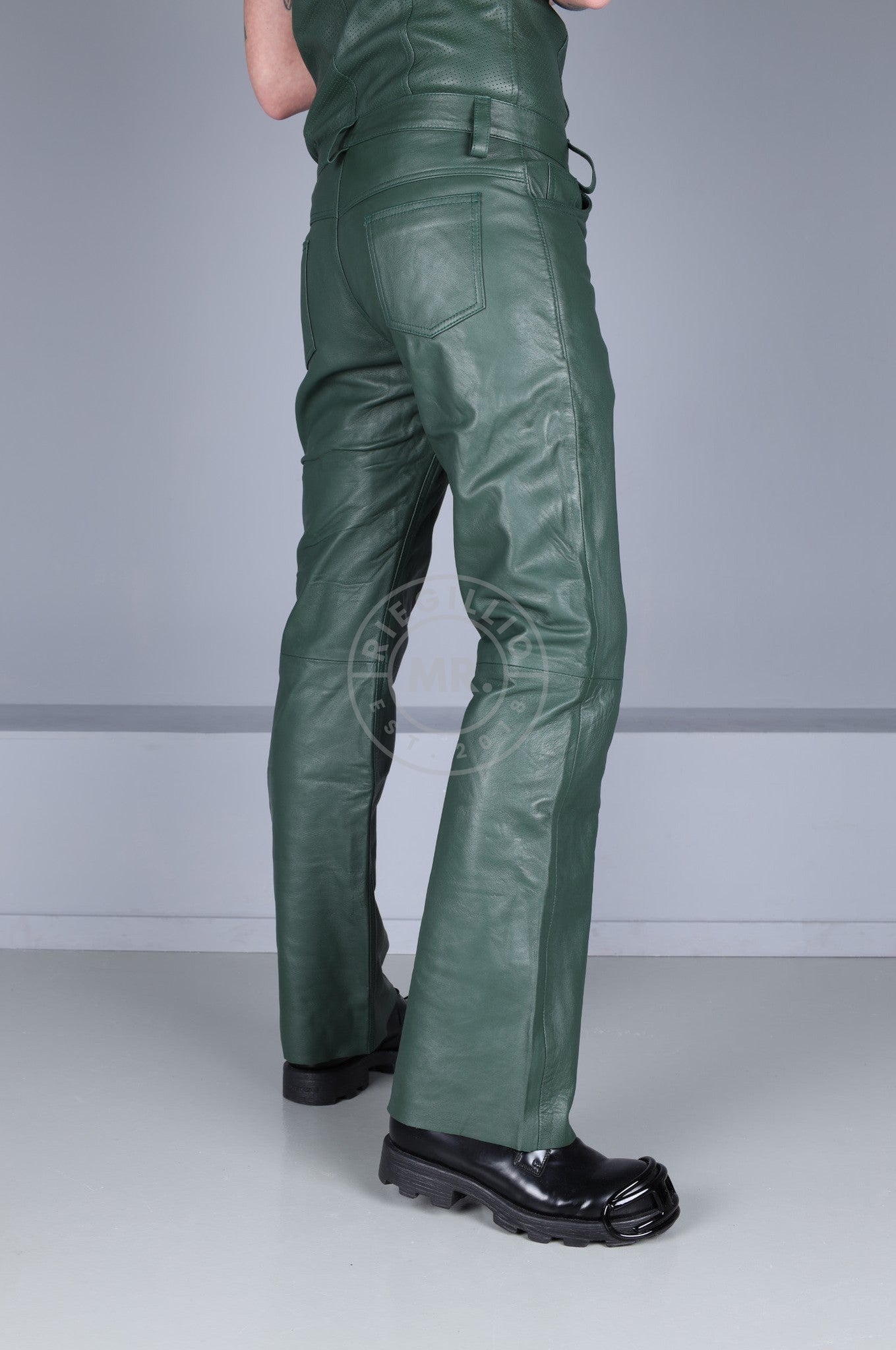 Green hotsell bootcut pants