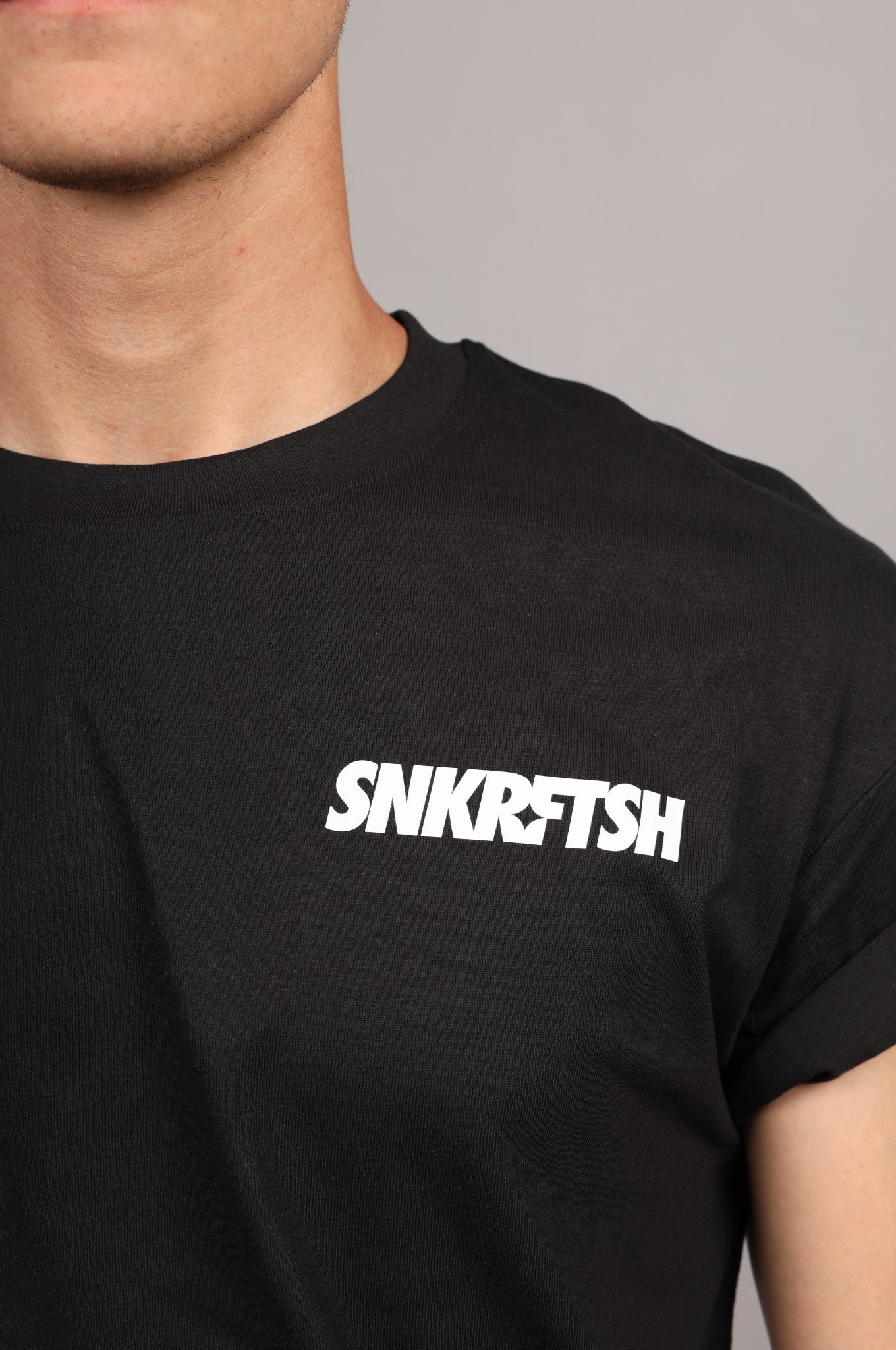 SNKRFTSH Logo T-shirt
