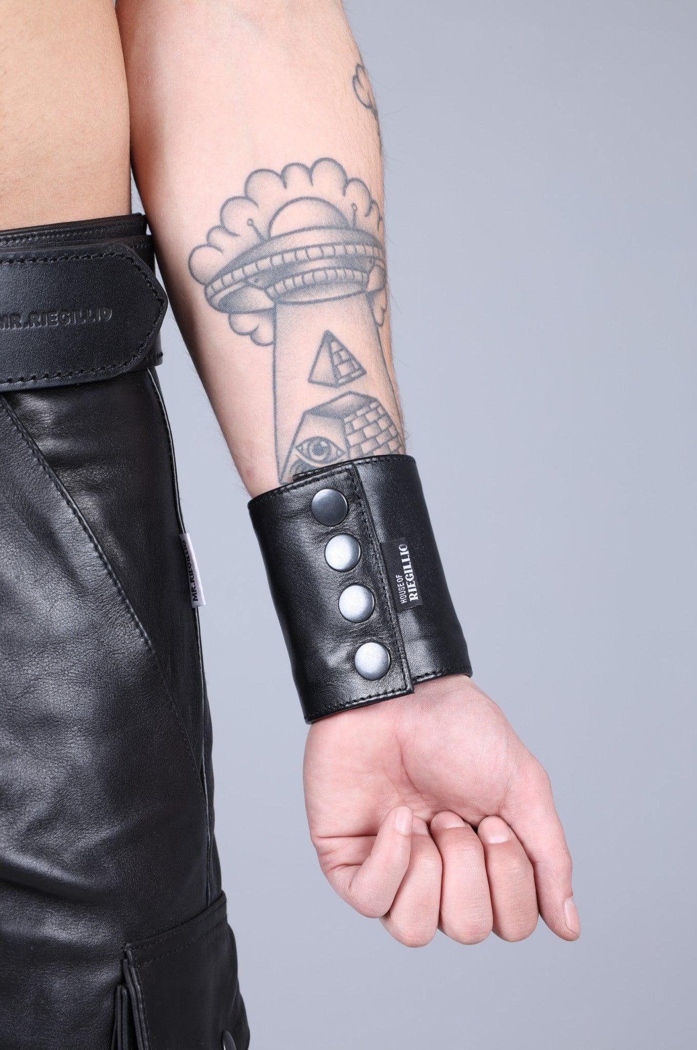 Black Leather Puppy Wrist Wallet - Red at MR. Riegillio