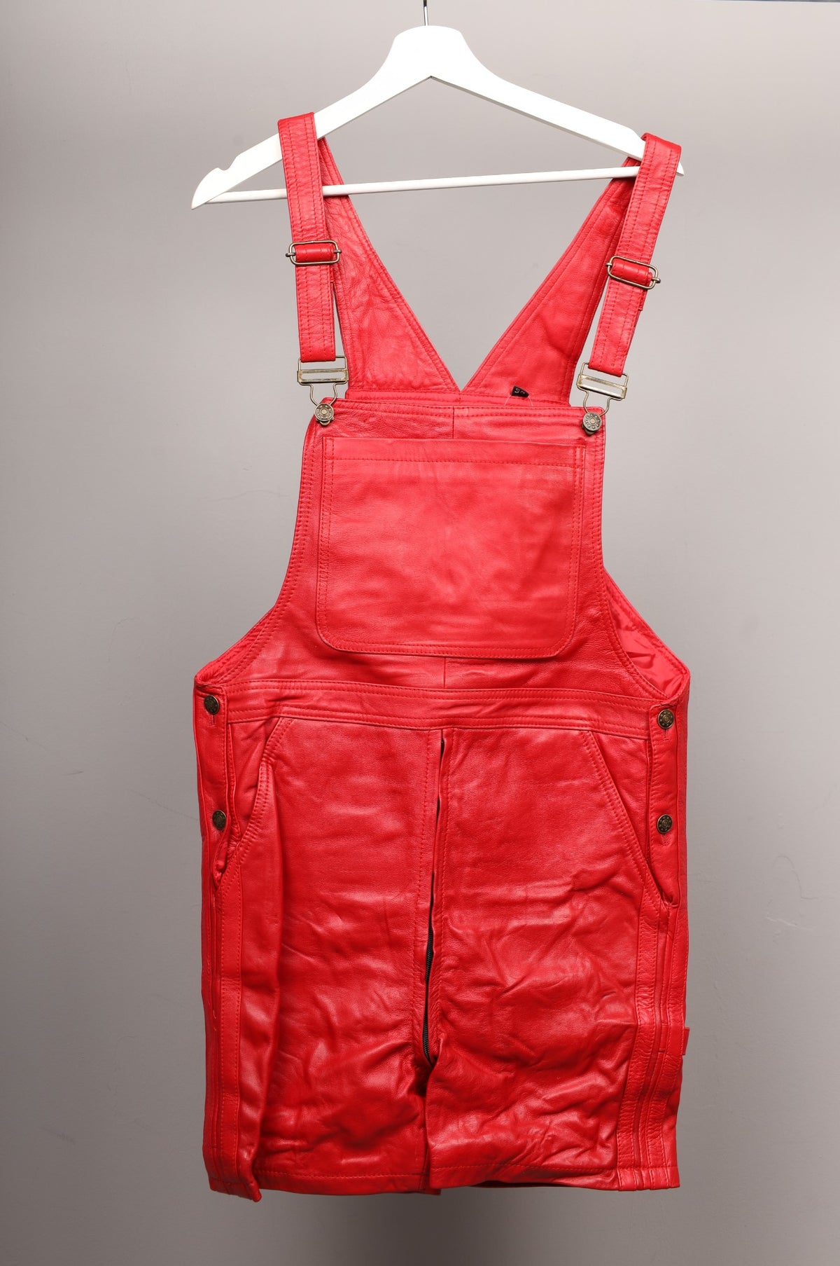 #076 Cowhide Leather Short