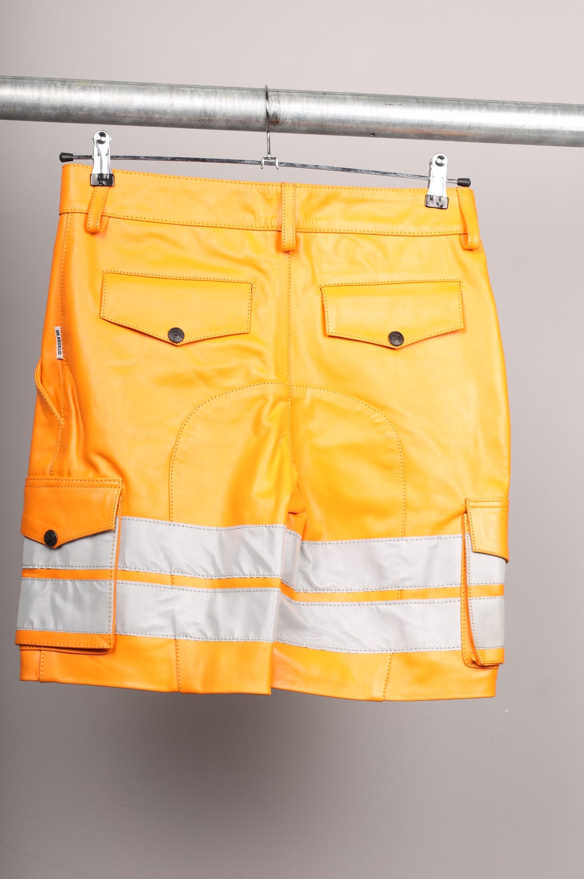 #152 Cowhide Leather Short
