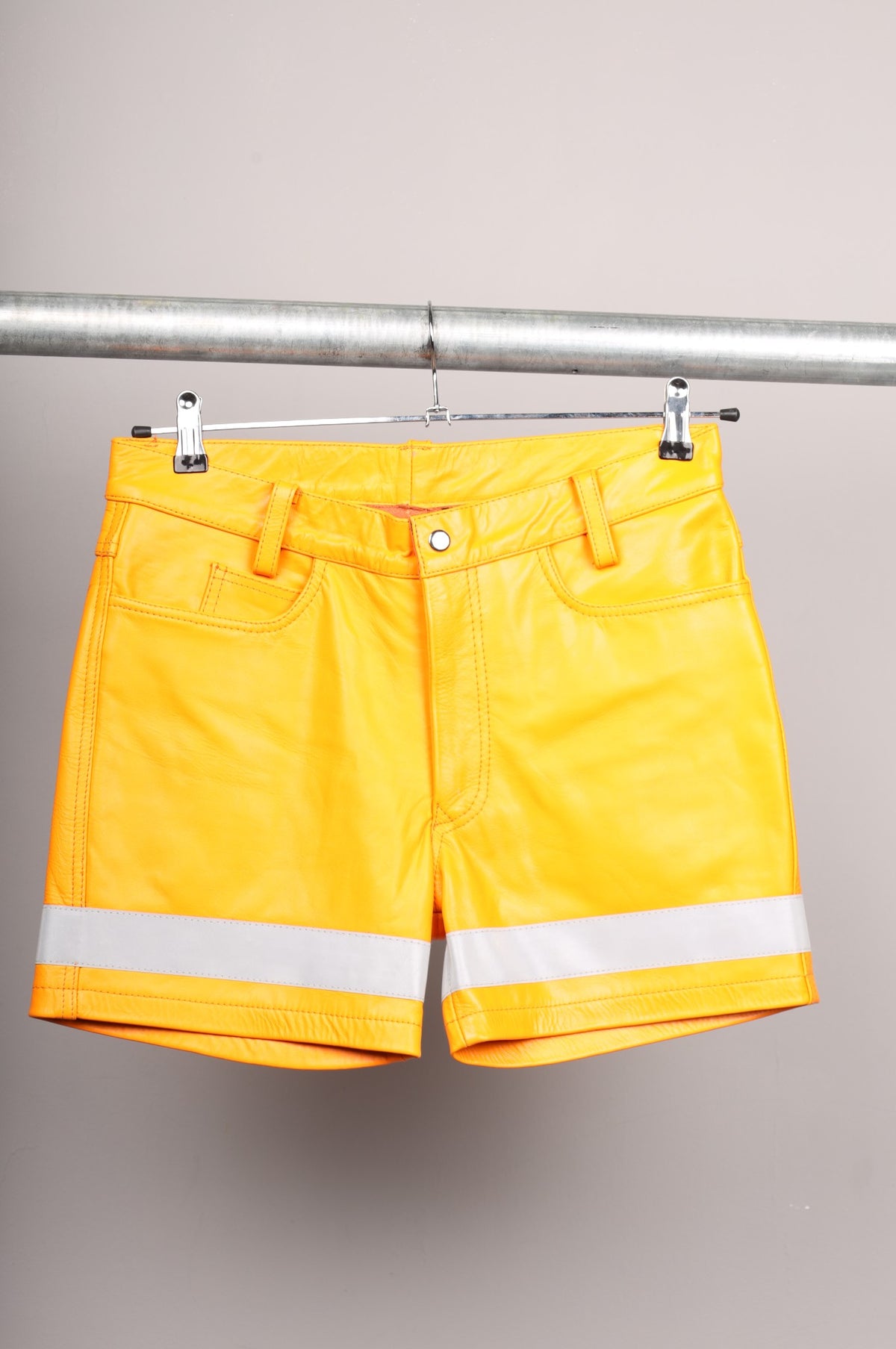 #154 Cowhide Leather Short