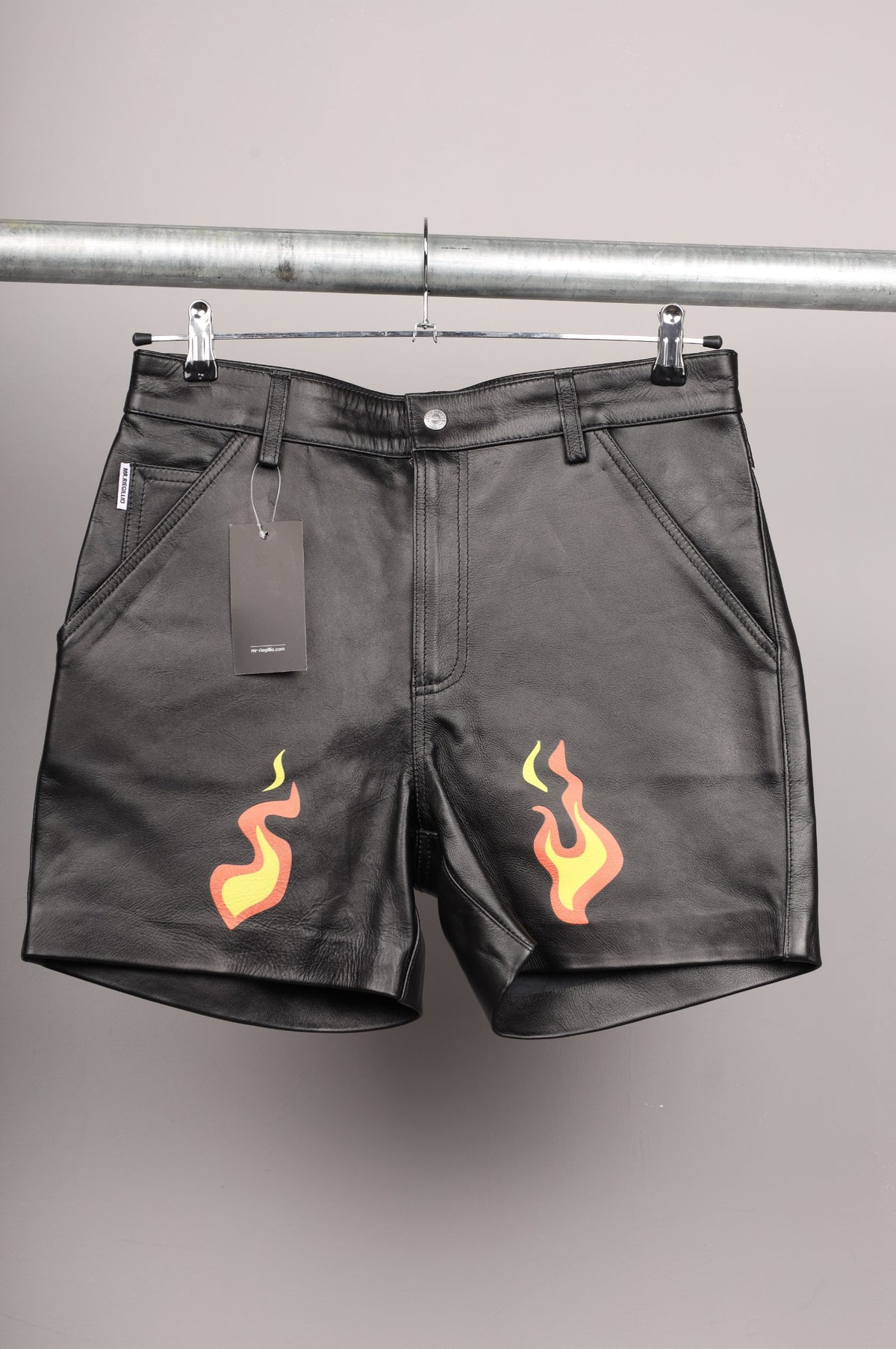 #203 Cowhide Leather Short
