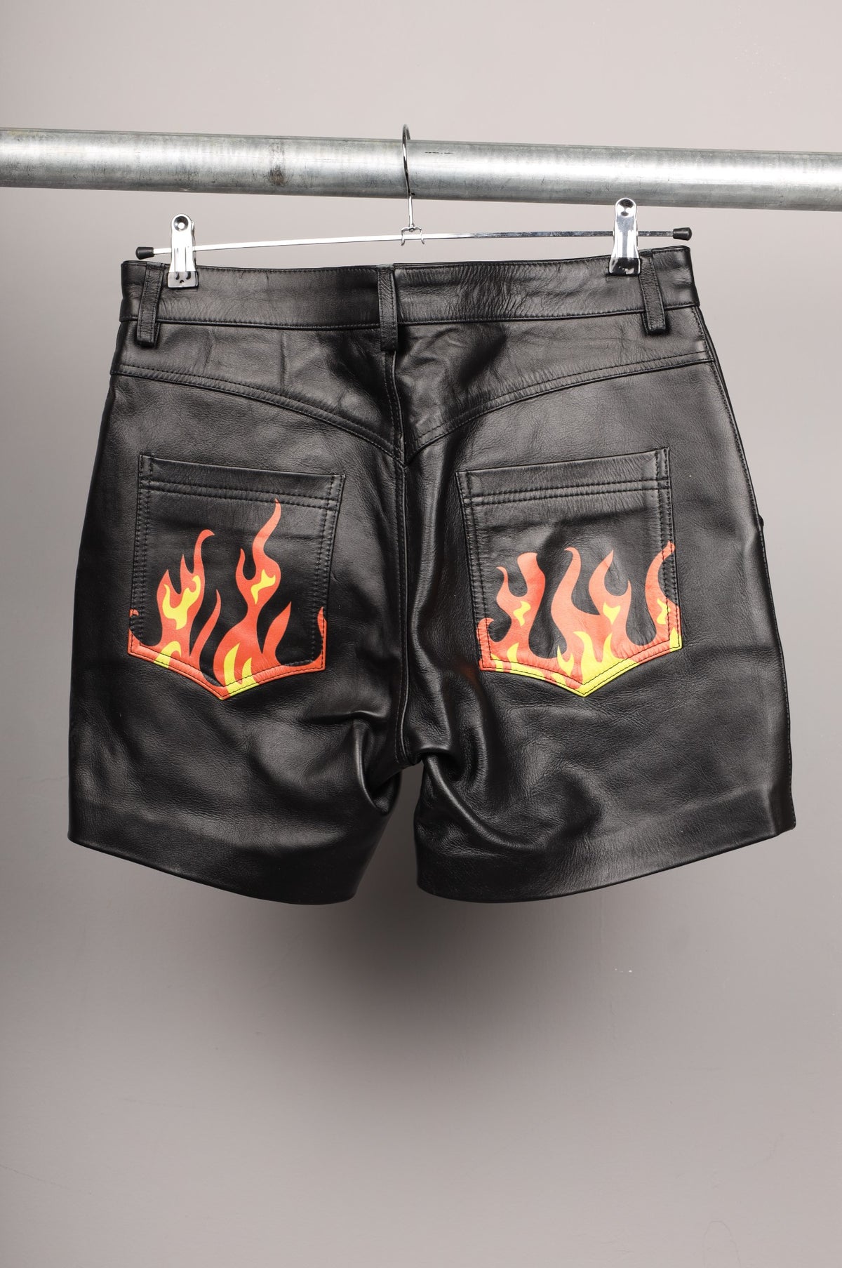 #203 Cowhide Leather Short