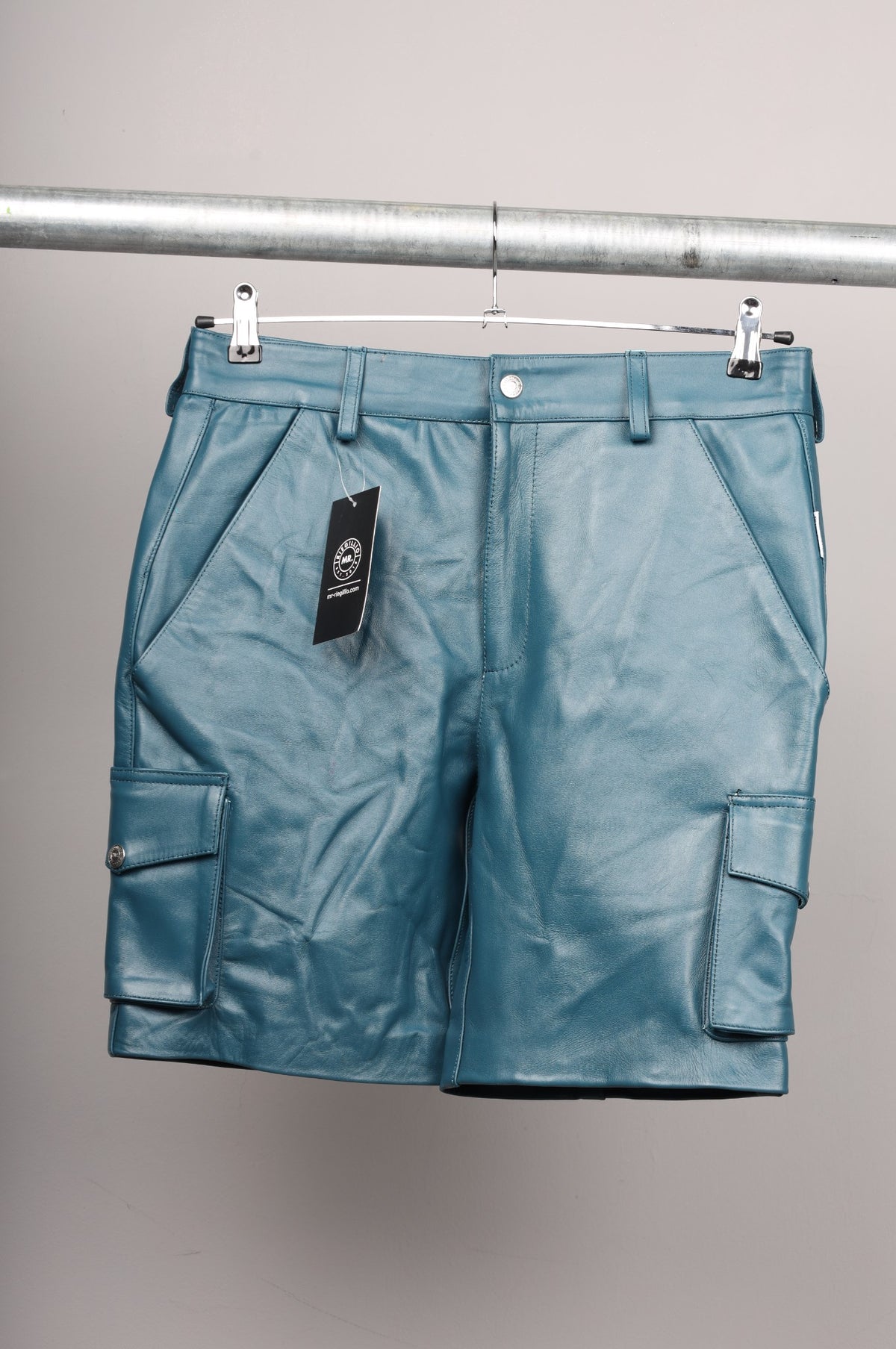 #205 Cowhide Leather Short