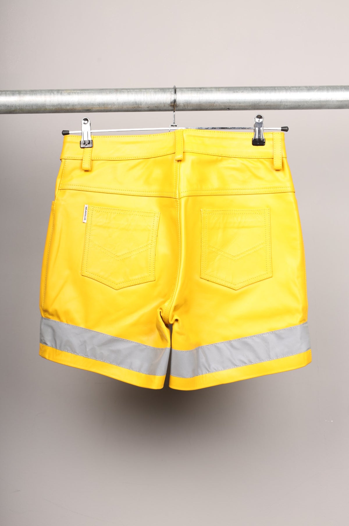 #250 Cowhide Leather Short