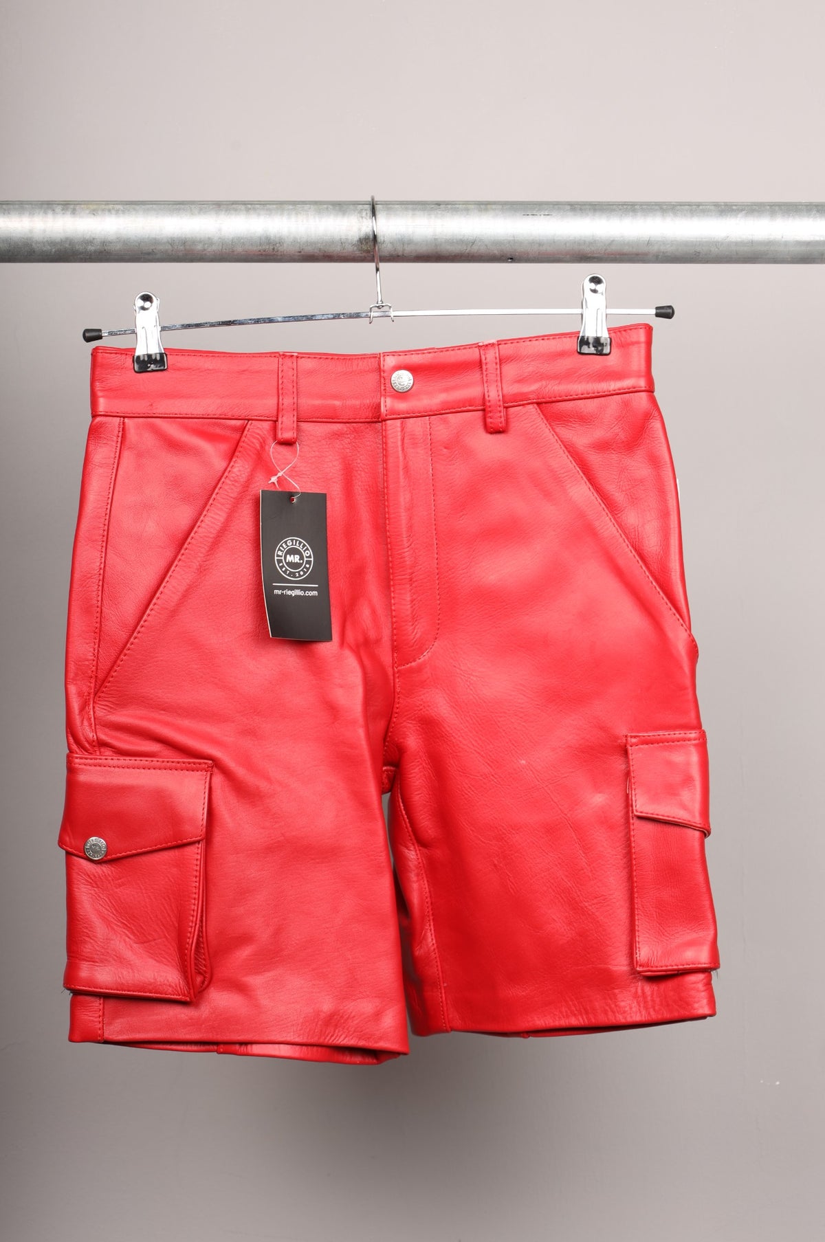 #280 Cowhide Leather Short