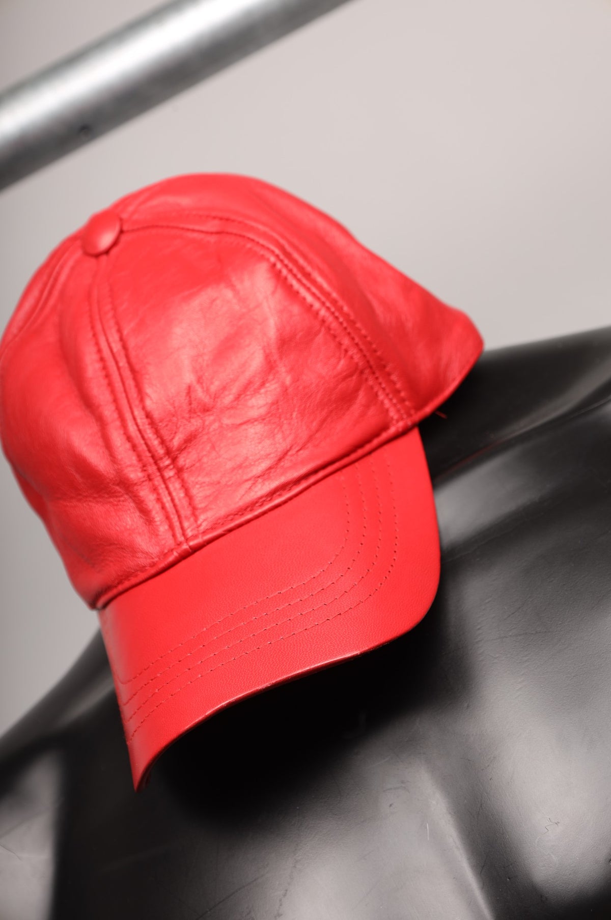 #302 Cowhide Leather Cap