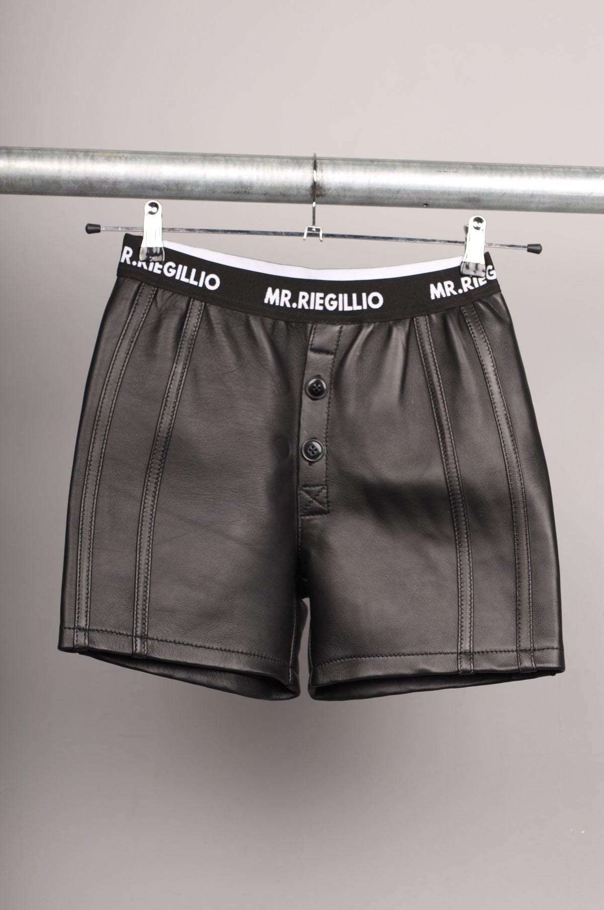 #333 Cowhide Leather Short